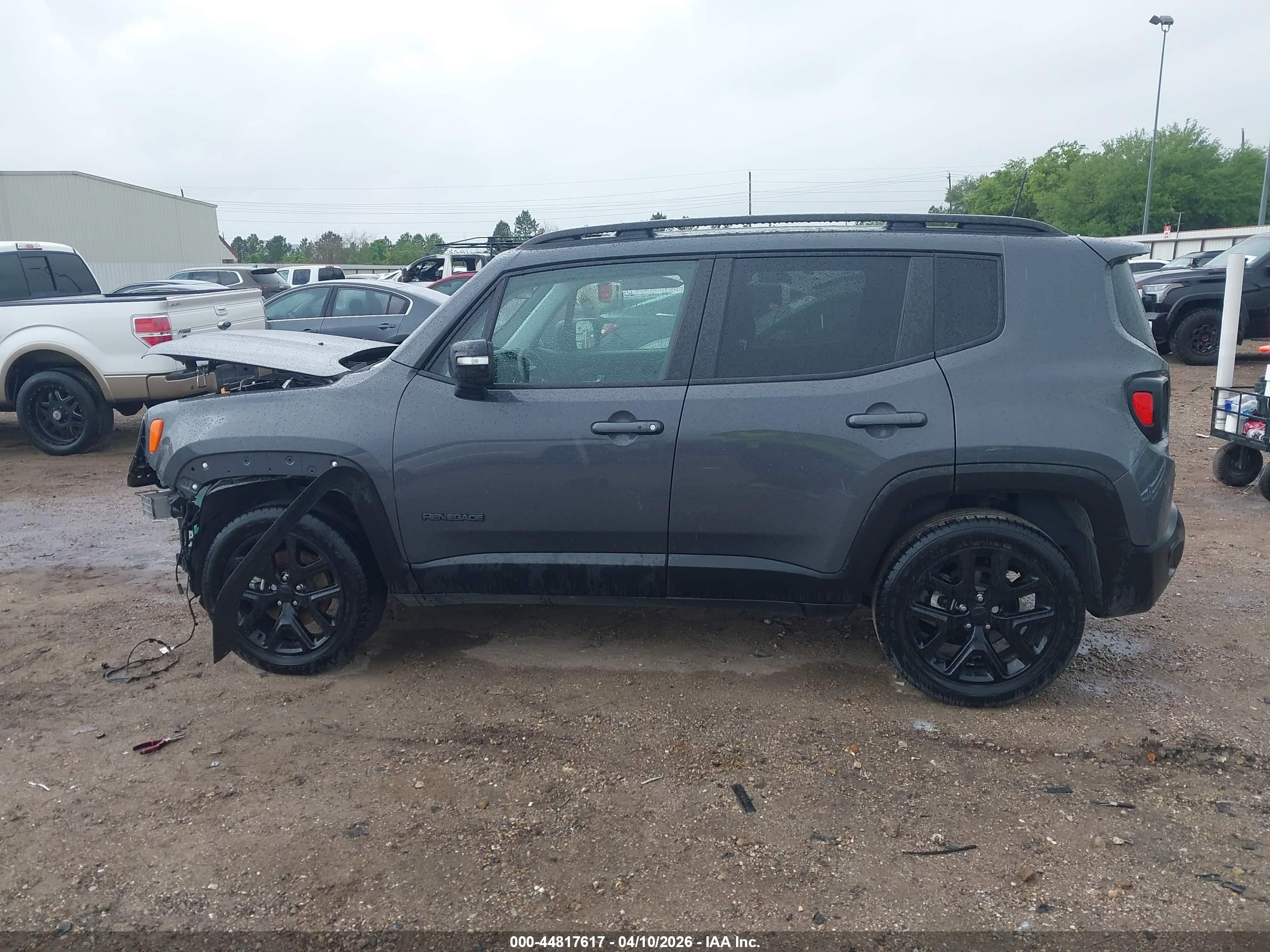 2023 Jeep Renegade Altitude 4x4 Gray vin: ZACNJDE10PPP34215