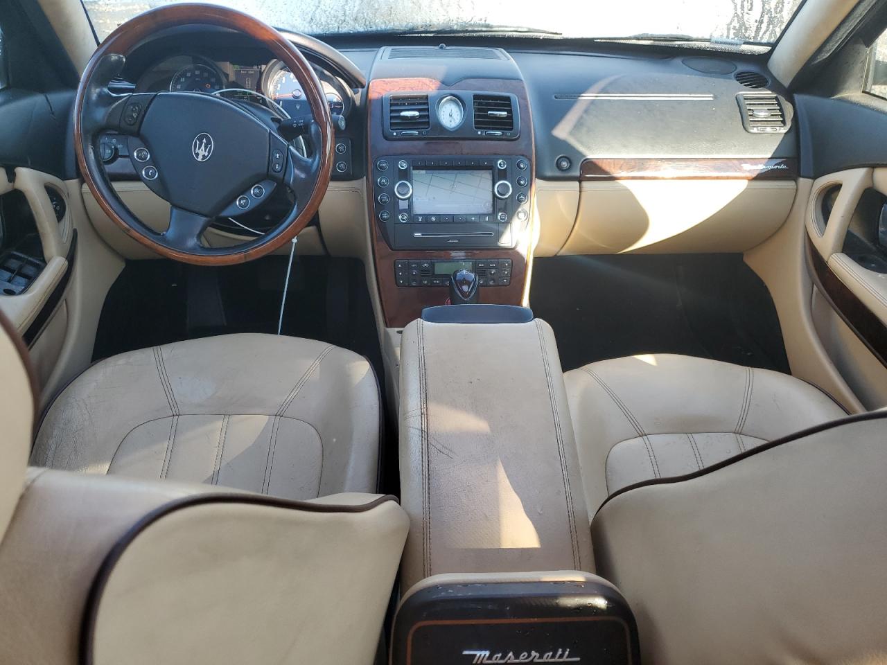 2010 Maserati Quattroporte Серый vin: ZAM39FKA0A0052270