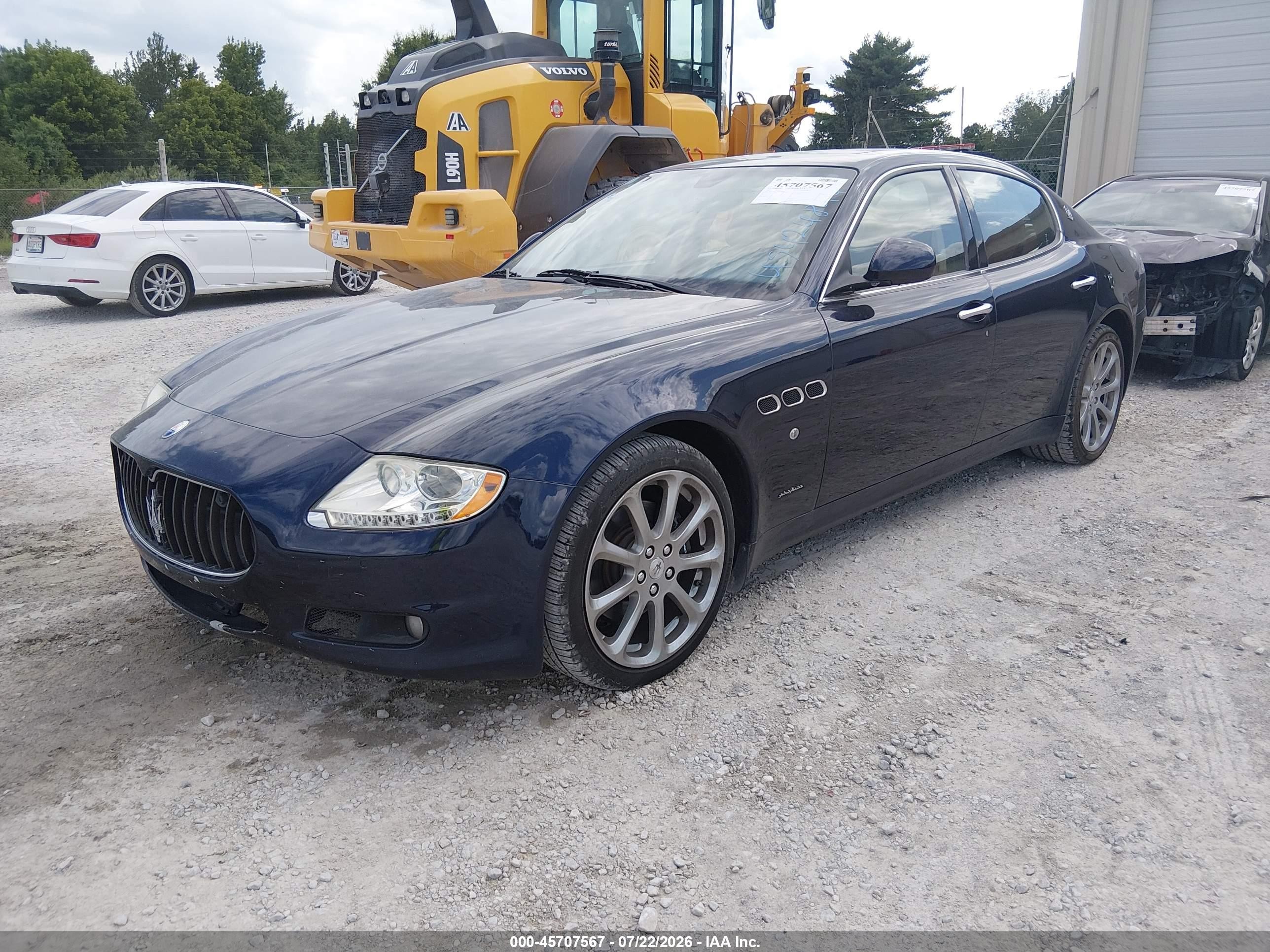 2011 Maserati Quattroporte   Dark Blue vin: ZAM39FKA3B0056248