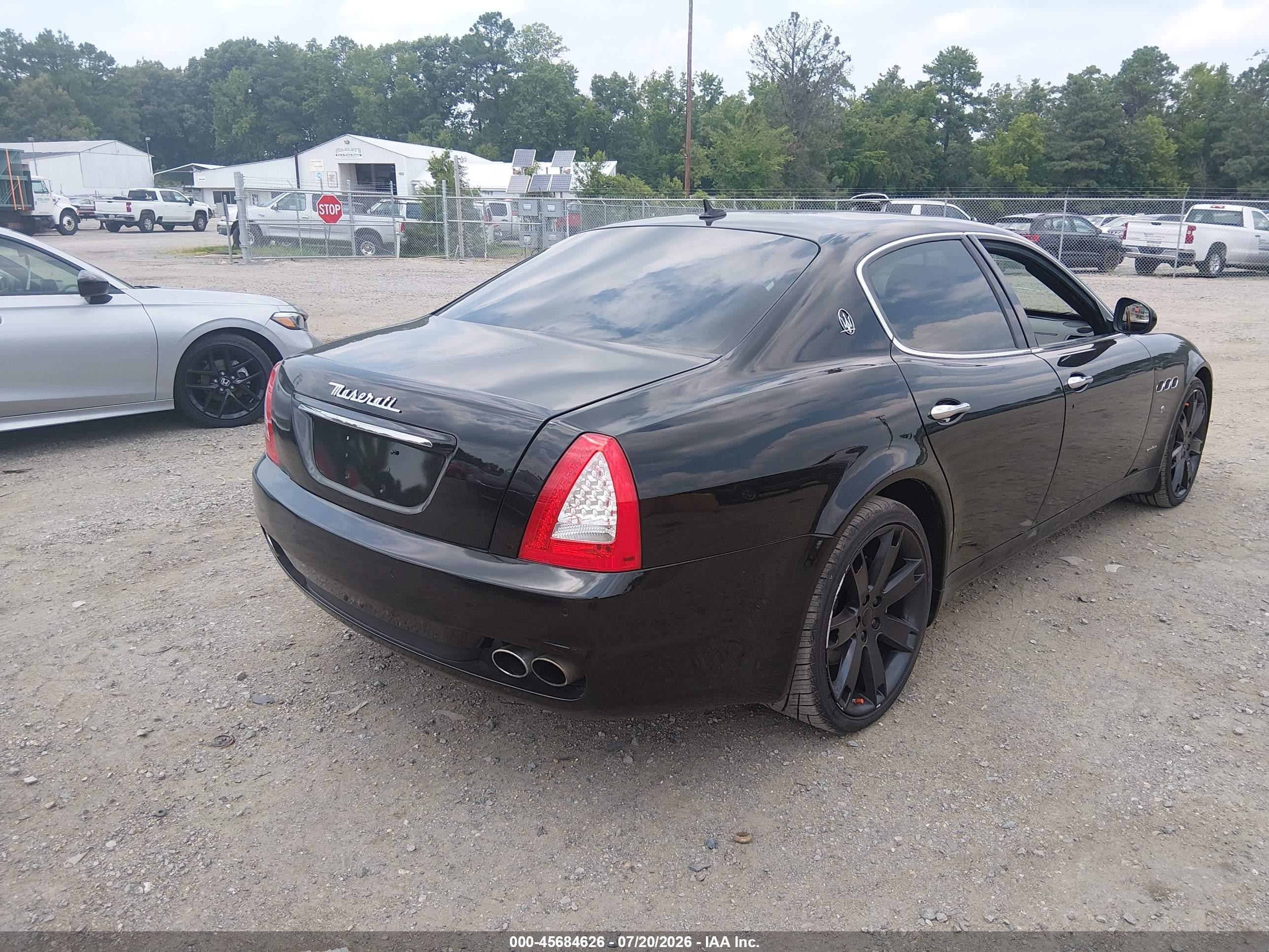 2010 Maserati Quattroporte   Black vin: ZAM39FKA6A0051639
