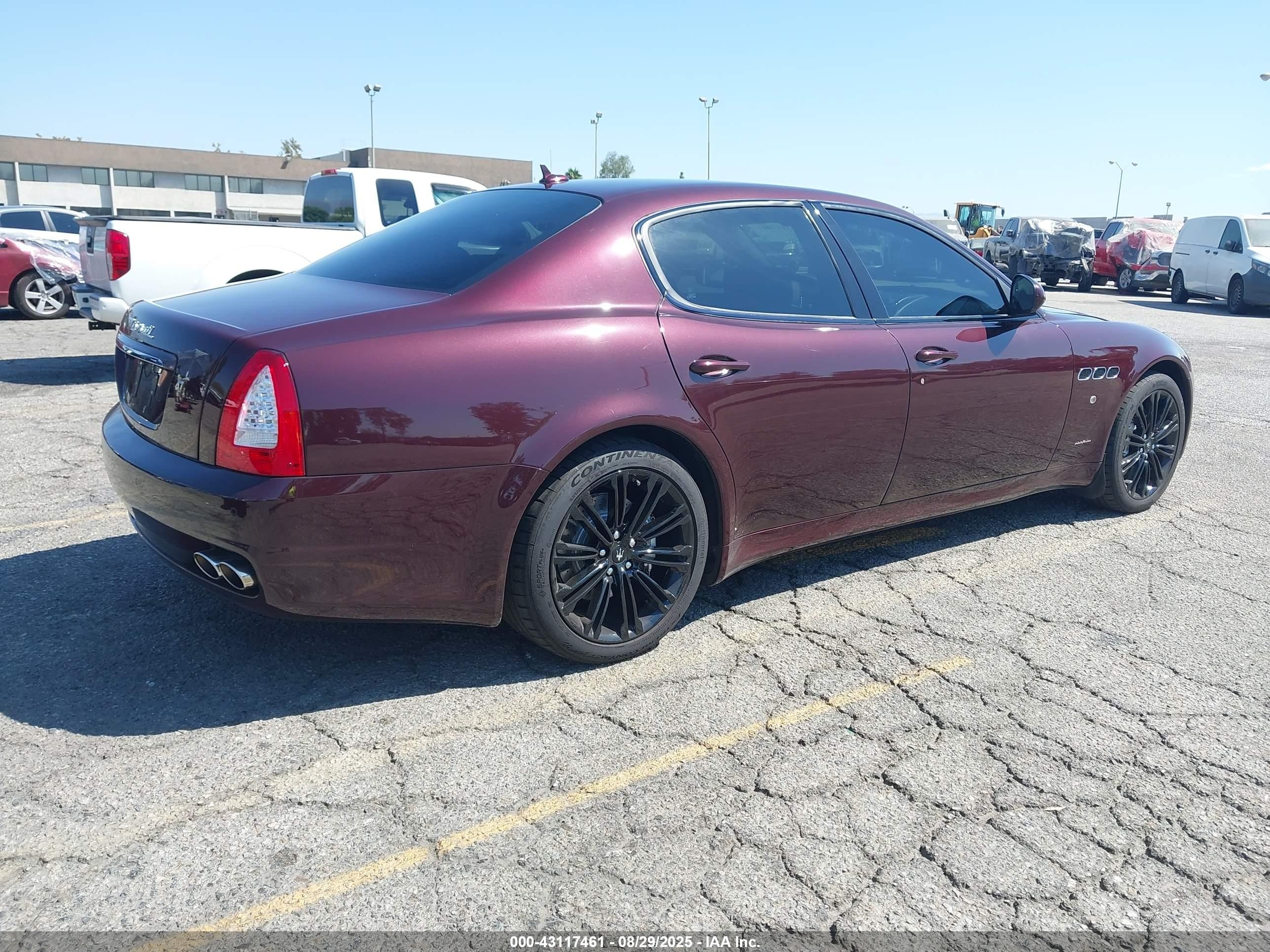 2011 Maserati Quattroporte S Burgundy vin: ZAM39JKA2B0055482