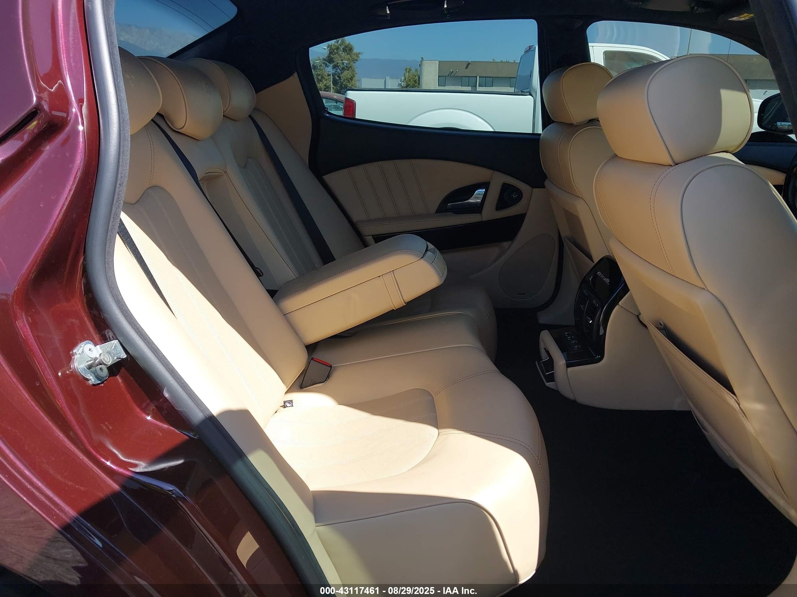 2011 Maserati Quattroporte S Burgundy vin: ZAM39JKA2B0055482