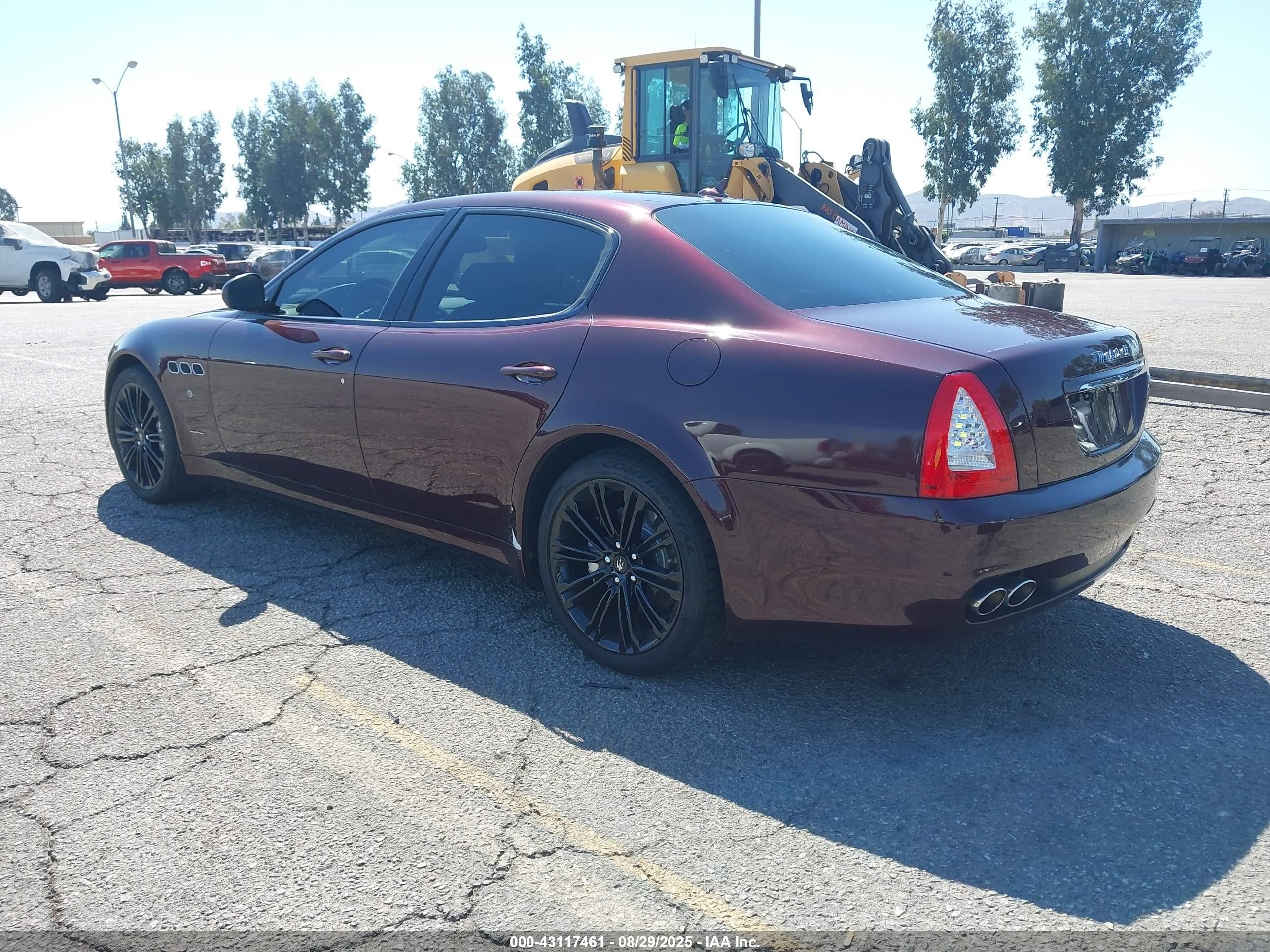 2011 Maserati Quattroporte S Burgundy vin: ZAM39JKA2B0055482