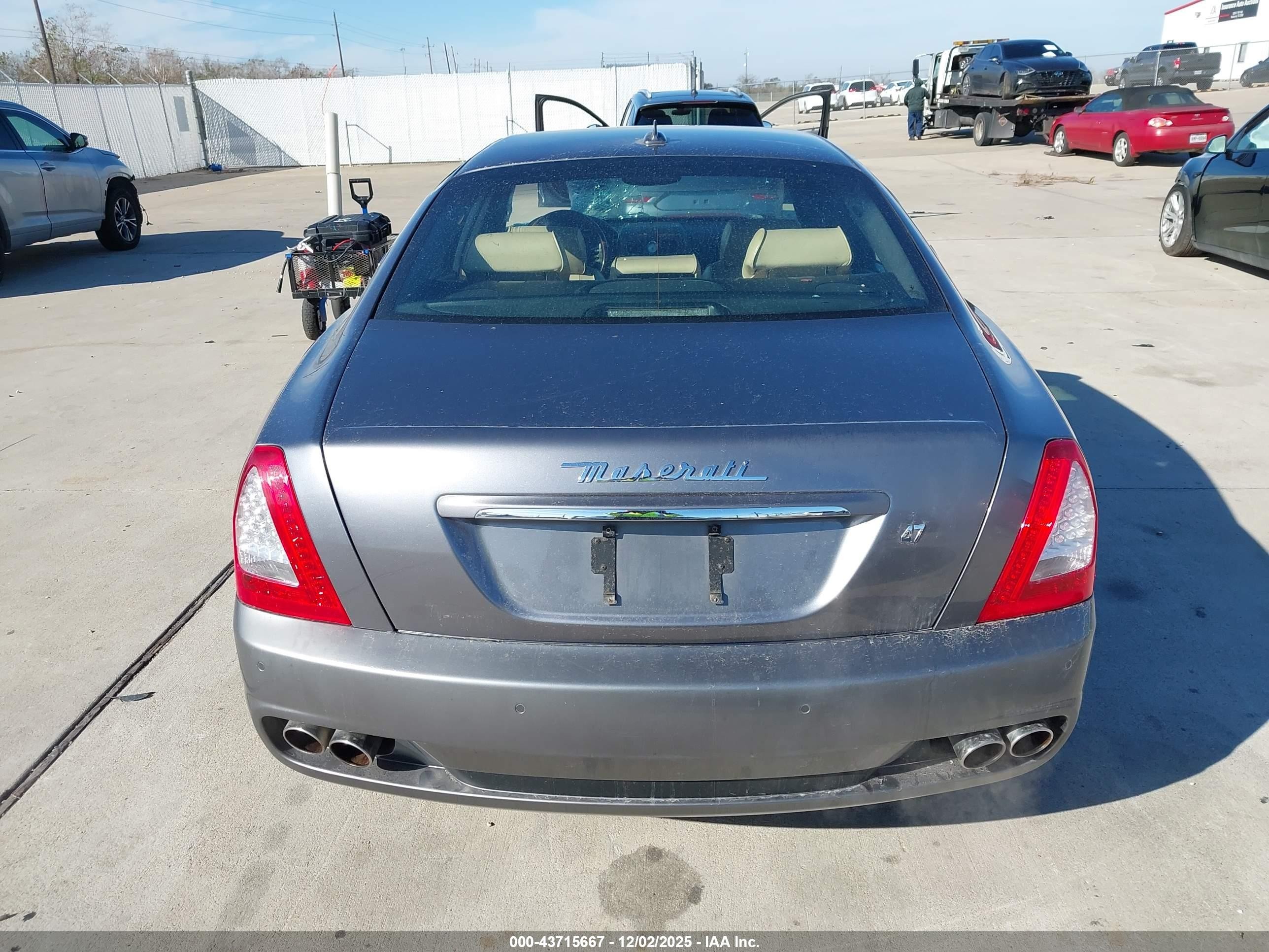 2011 Maserati Quattroporte S Серый vin: ZAM39JKA3B0054986