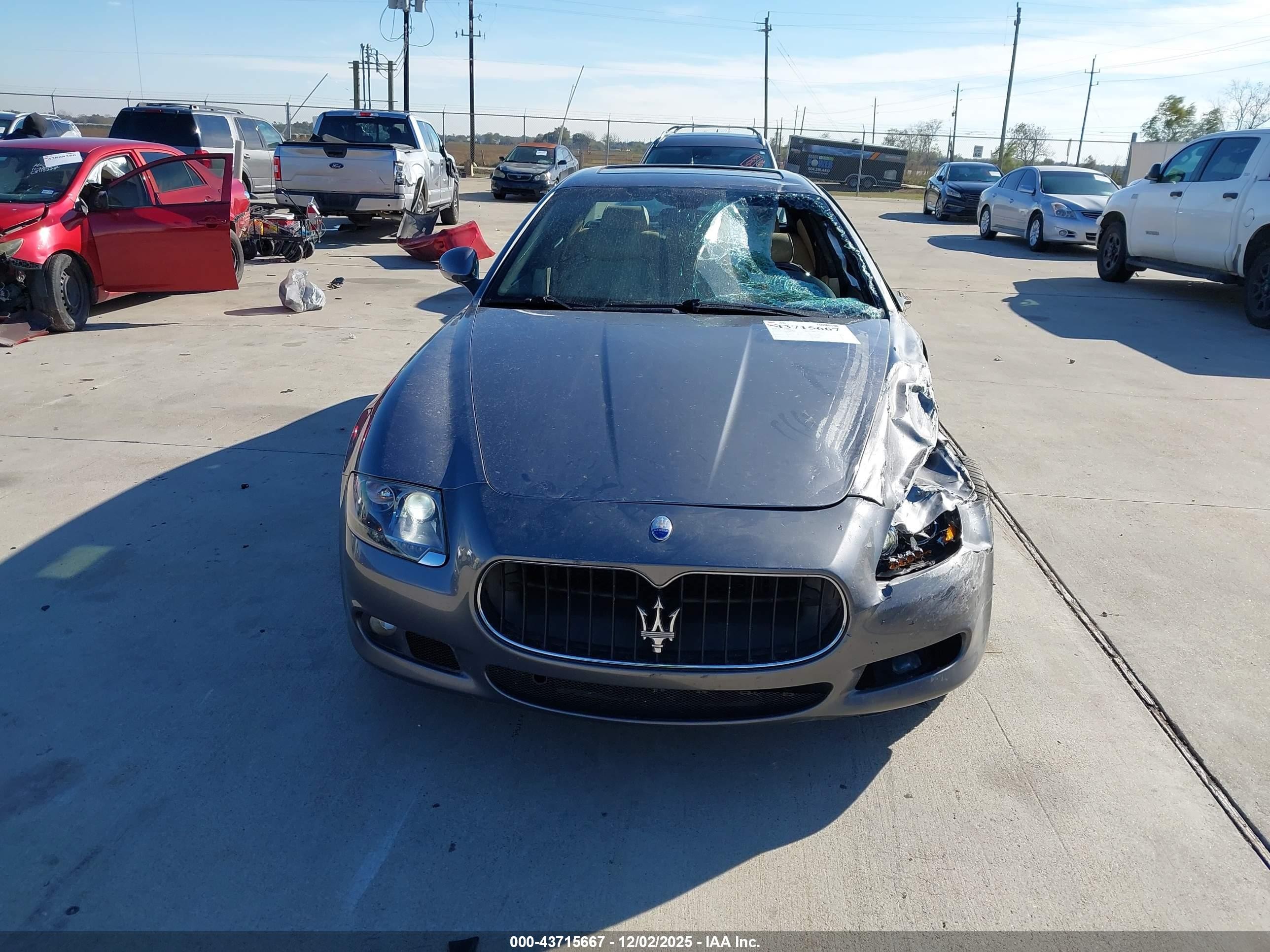 2011 Maserati Quattroporte S Серый vin: ZAM39JKA3B0054986
