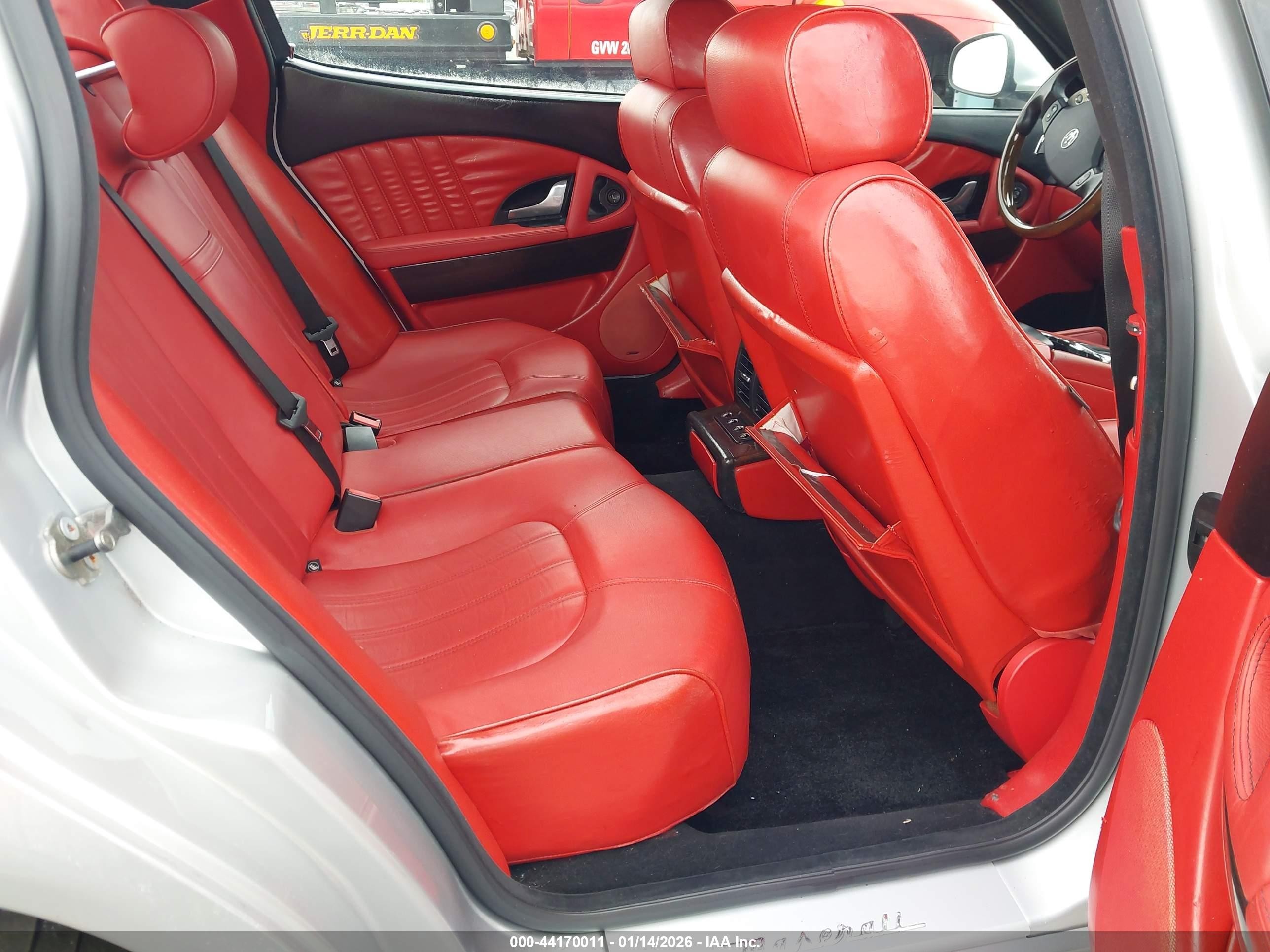 2011 Maserati Quattroporte S Silver vin: ZAM39JKA8B0054367