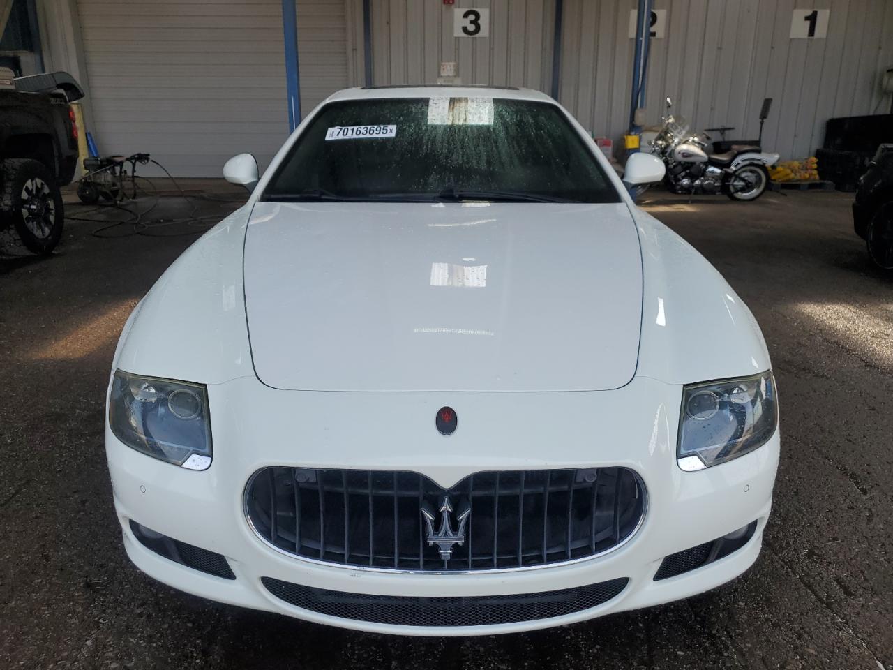 2011 Maserati Quattroporte S White vin: ZAM39JKA8B0057754