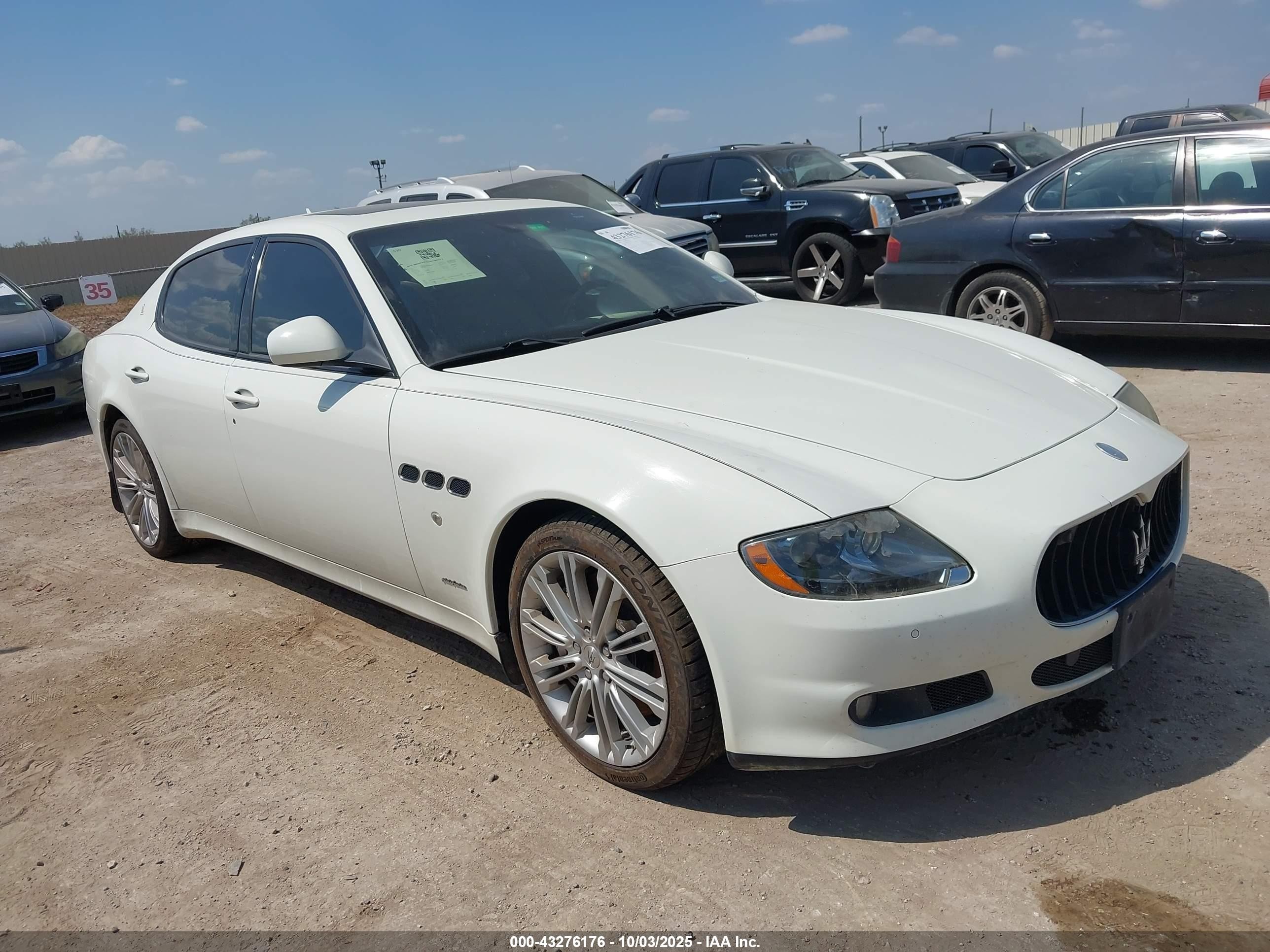 2012 Maserati Quattroporte S White vin: ZAM39JKA8C0064012