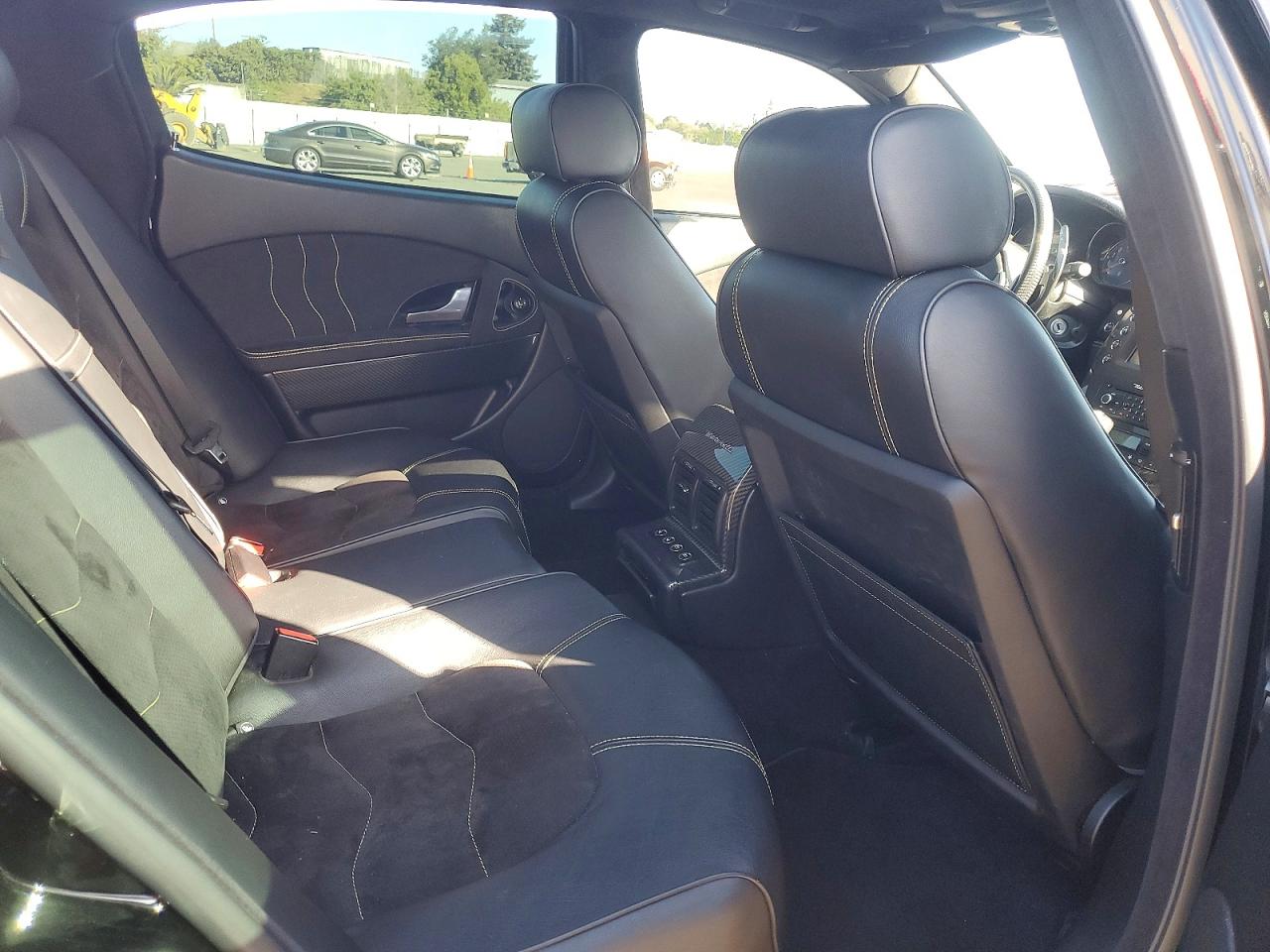 2011 Maserati Quattroporte S Red vin: ZAM39KKA4B0054372