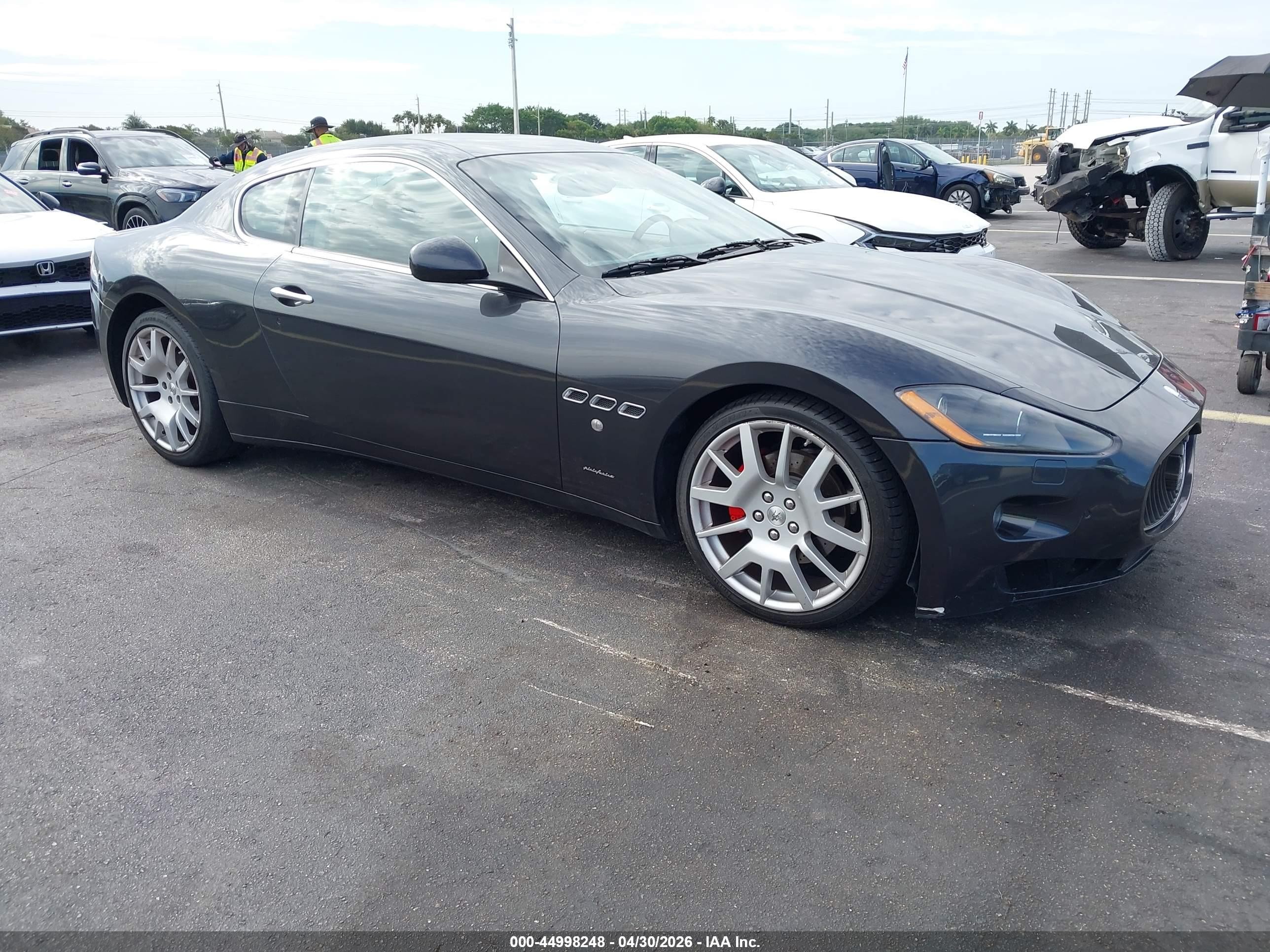 2010 Maserati Granturismo   Gray vin: ZAM45GLA9A0050490