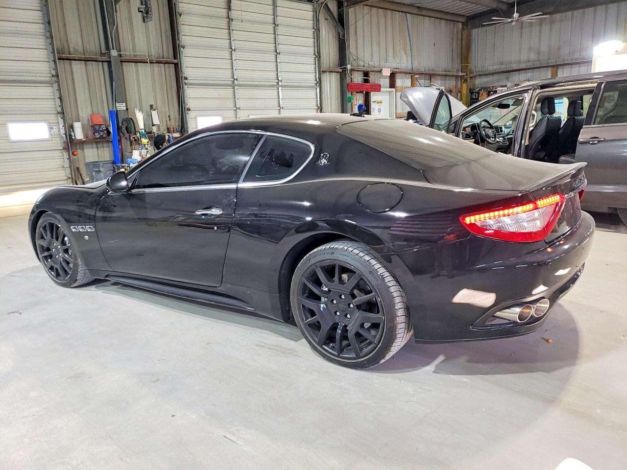 2010 Maserati Granturism Black vin: ZAM45KLA0A0049599