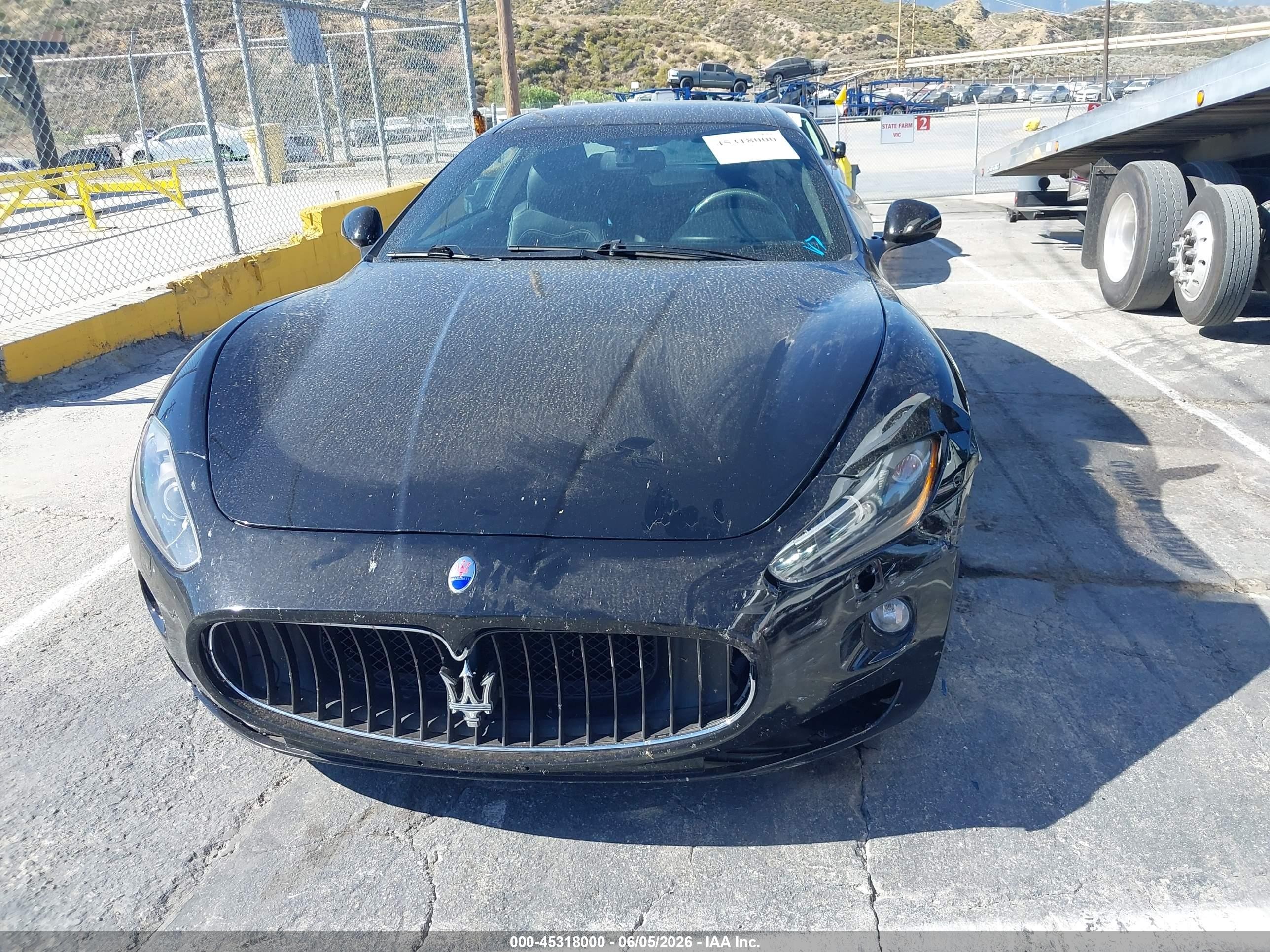 2011 Maserati Granturismo S Automatic Black vin: ZAM45KLA0B0055078