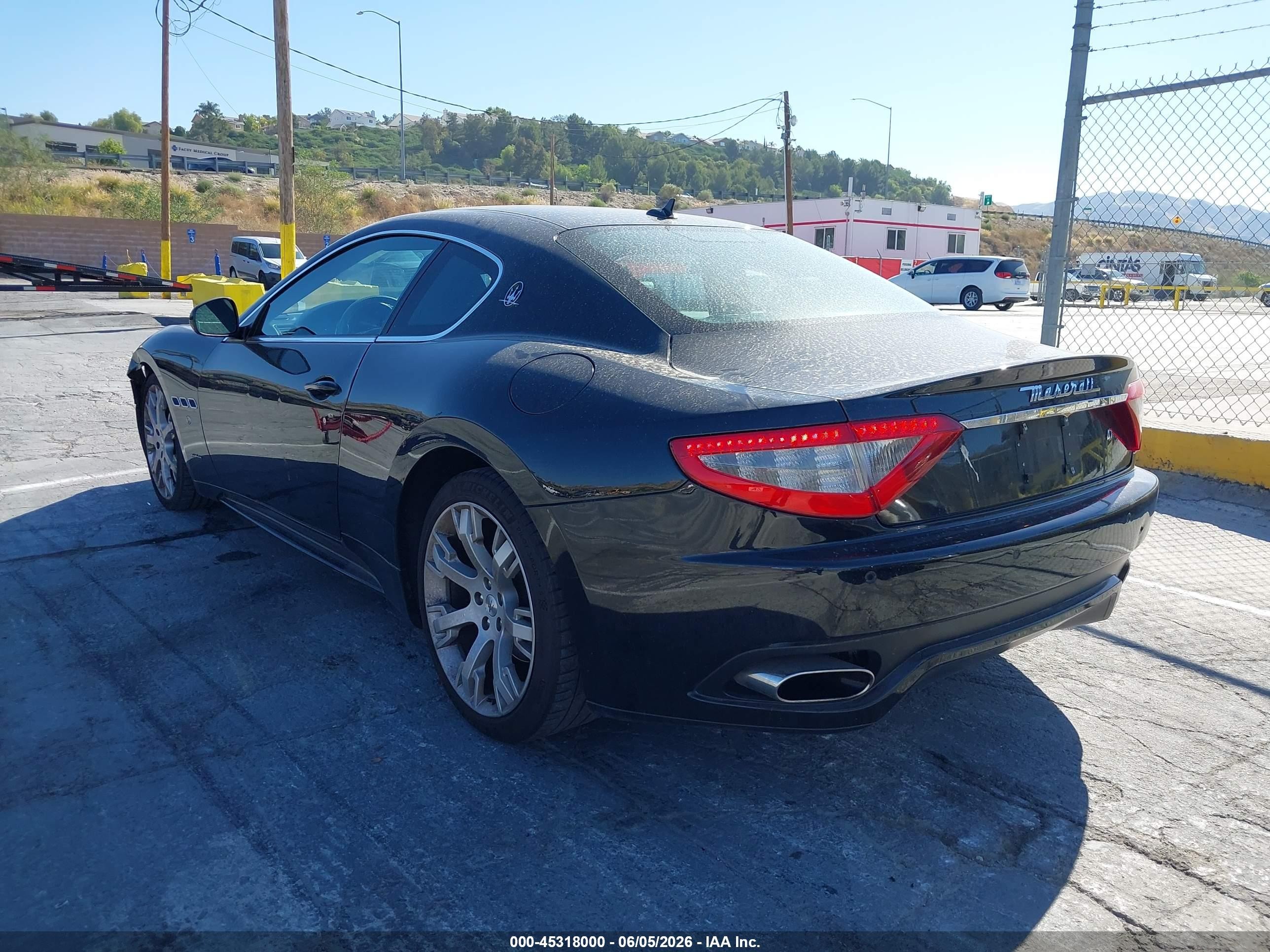 2011 Maserati Granturismo S Automatic Black vin: ZAM45KLA0B0055078