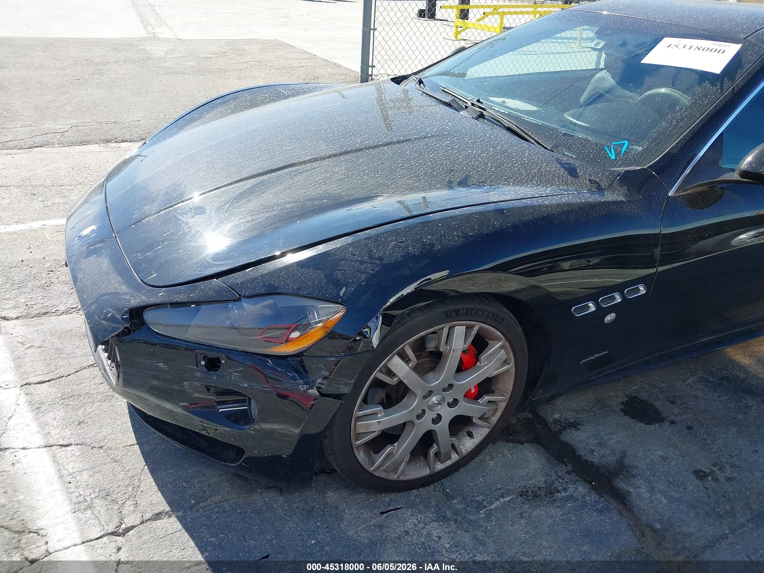 2011 Maserati Granturismo S Automatic Black vin: ZAM45KLA0B0055078