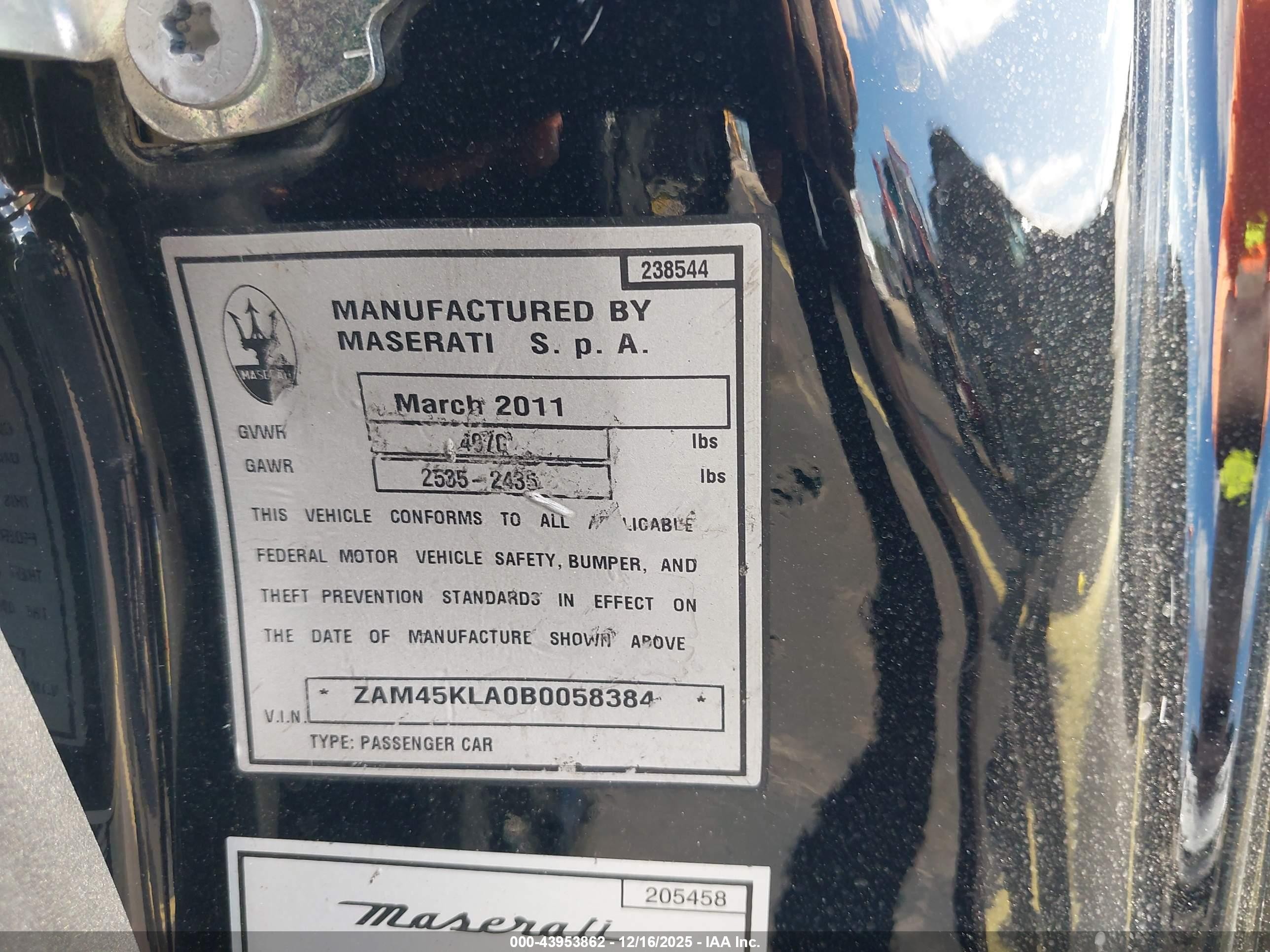2011 Maserati Granturismo S Automatic Black vin: ZAM45KLA0B0058384