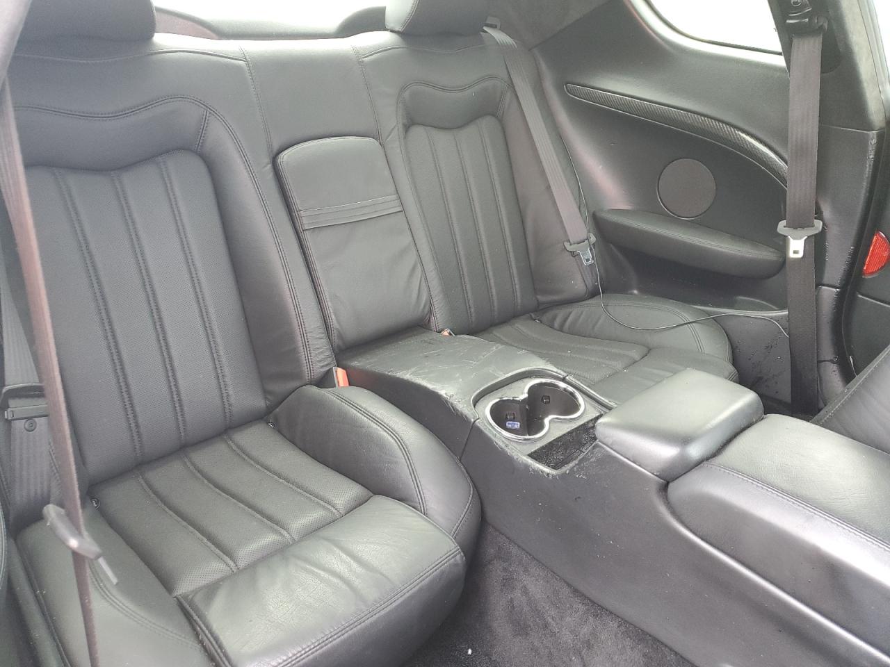 2010 Maserati Granturismo S White vin: ZAM45KLA1A0051944