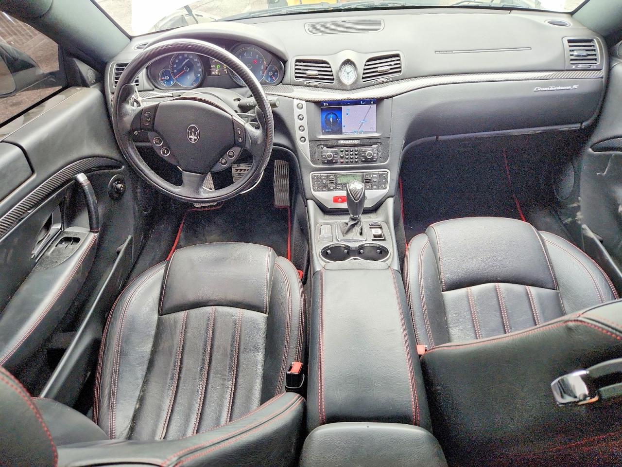2010 Maserati Granturismo S White vin: ZAM45KLA1A0052821