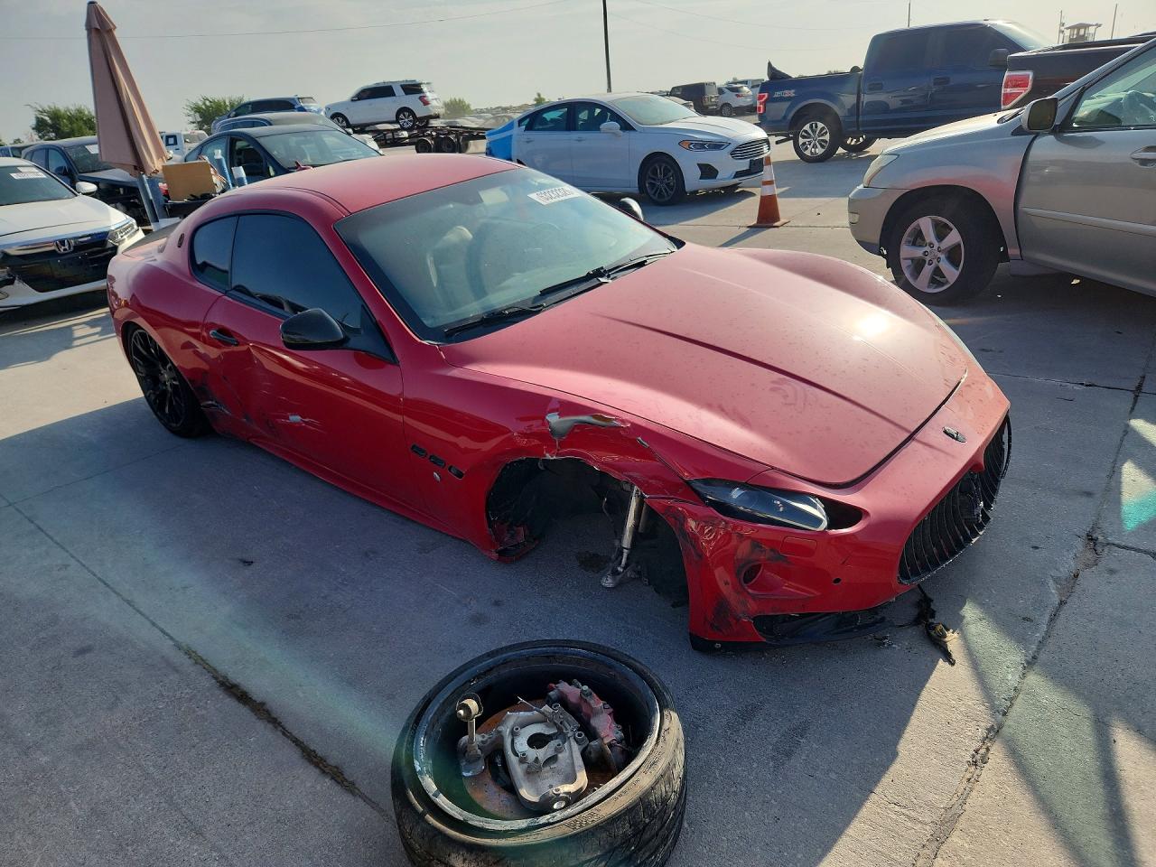 2012 Maserati Granturismo S Red vin: ZAM45KLA2C0060624