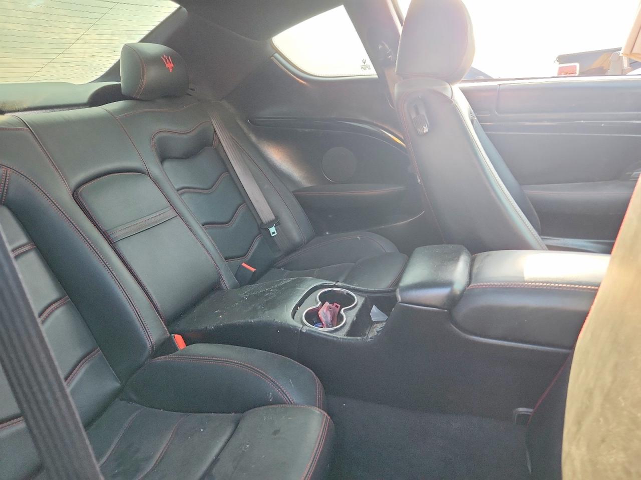 2012 Maserati Granturismo S Red vin: ZAM45KLA2C0060624