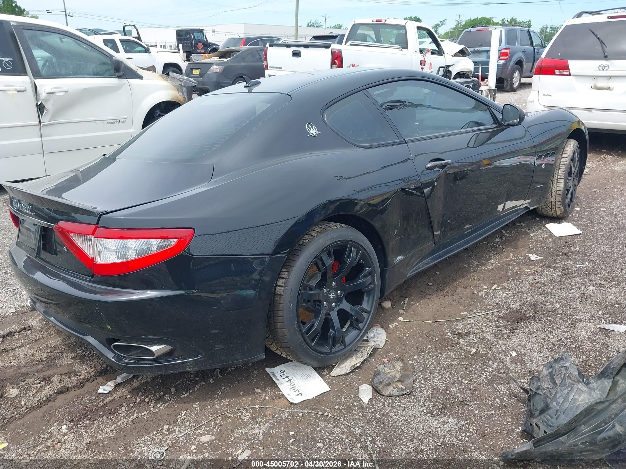 2011 Maserati Granturismo S Automatic Black vin: ZAM45KLA6B0056204