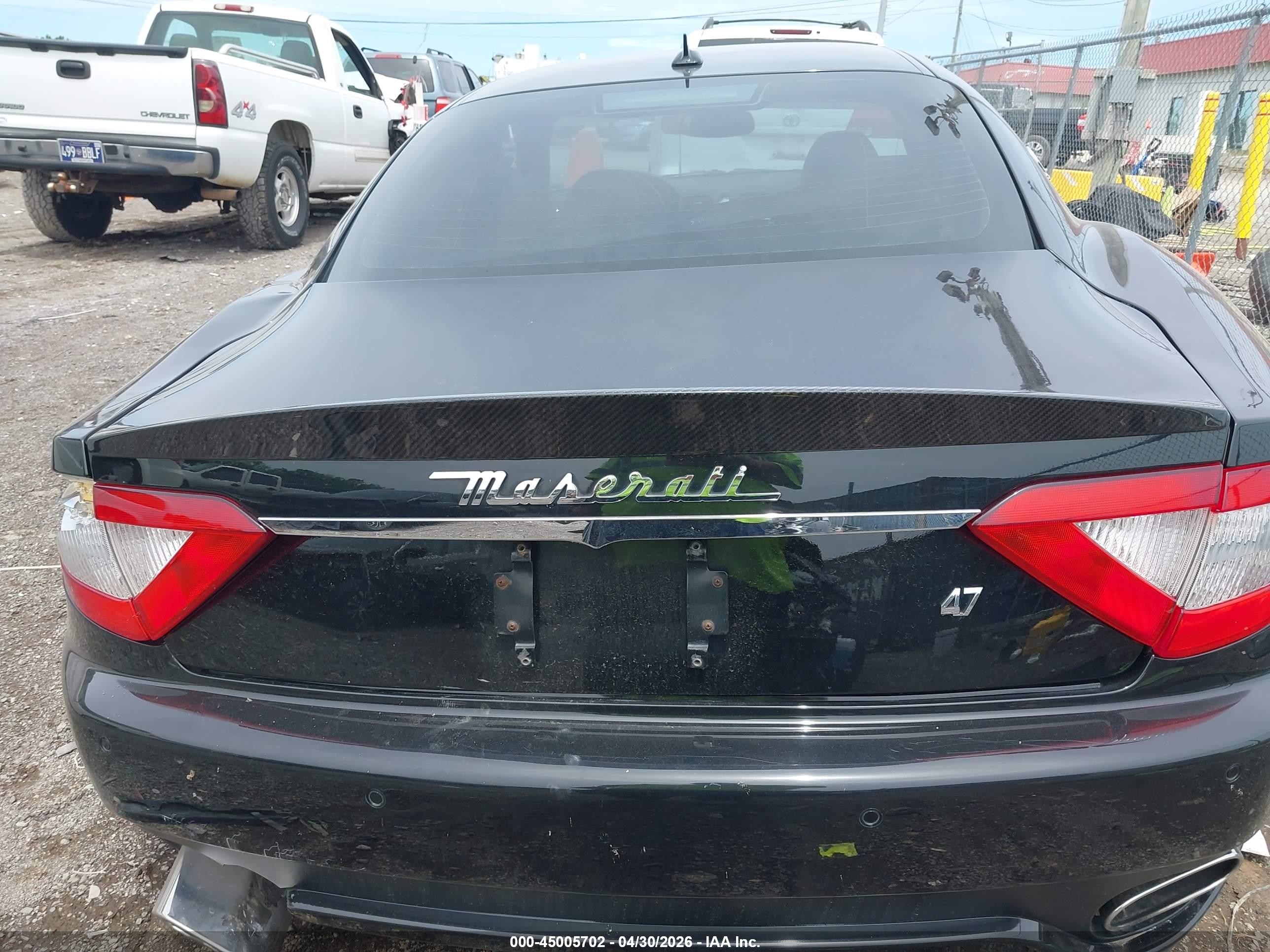 2011 Maserati Granturismo S Automatic Black vin: ZAM45KLA6B0056204