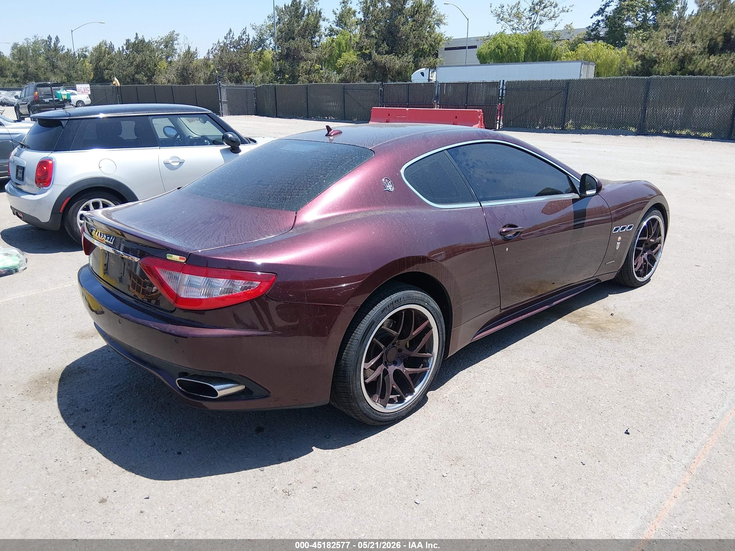2012 Maserati Granturismo S Automatic Темно-бордовый vin: ZAM45KLA6C0065129