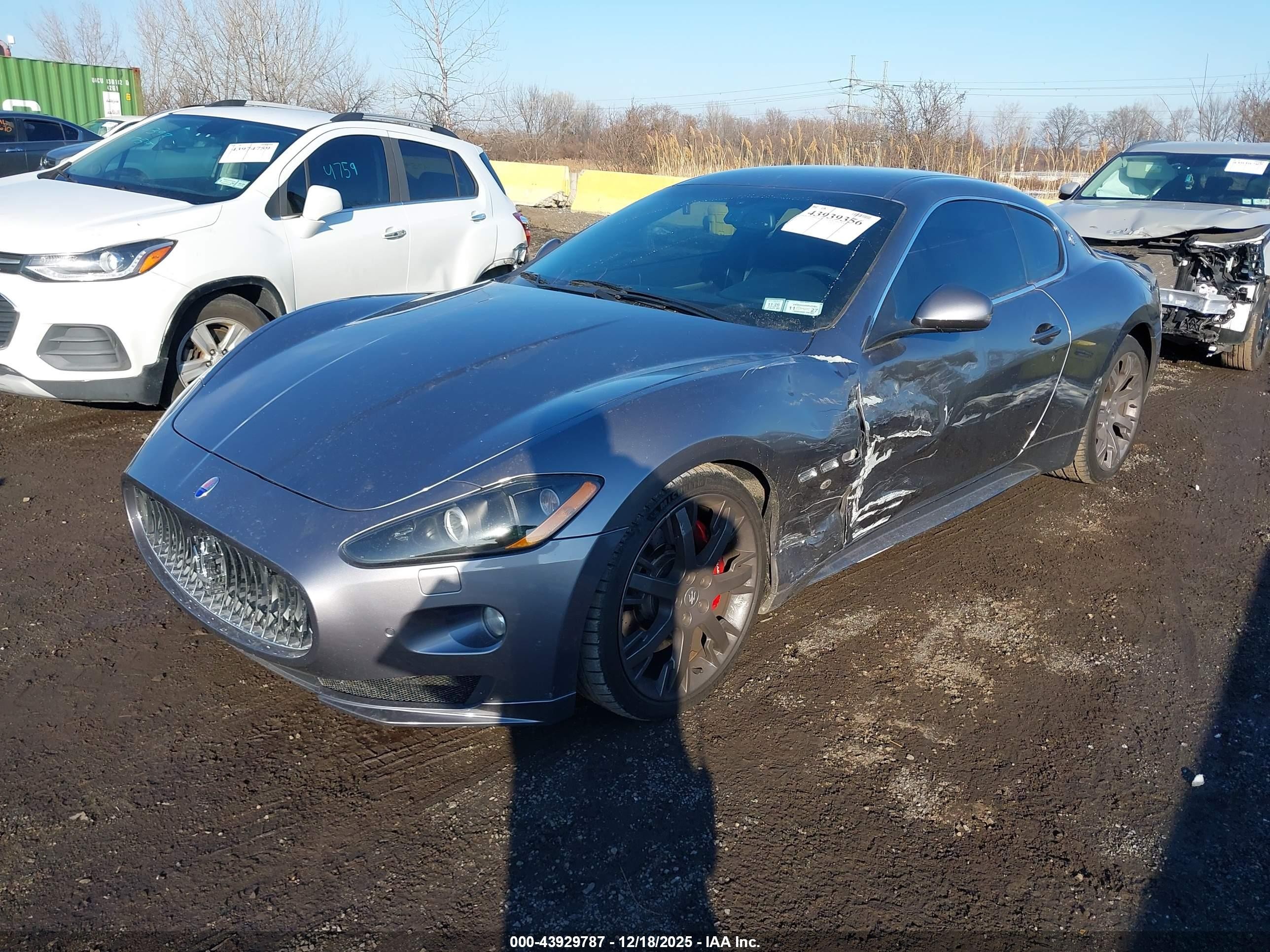2012 Maserati Granturismo S Automatic Gray vin: ZAM45KLA6C0065602