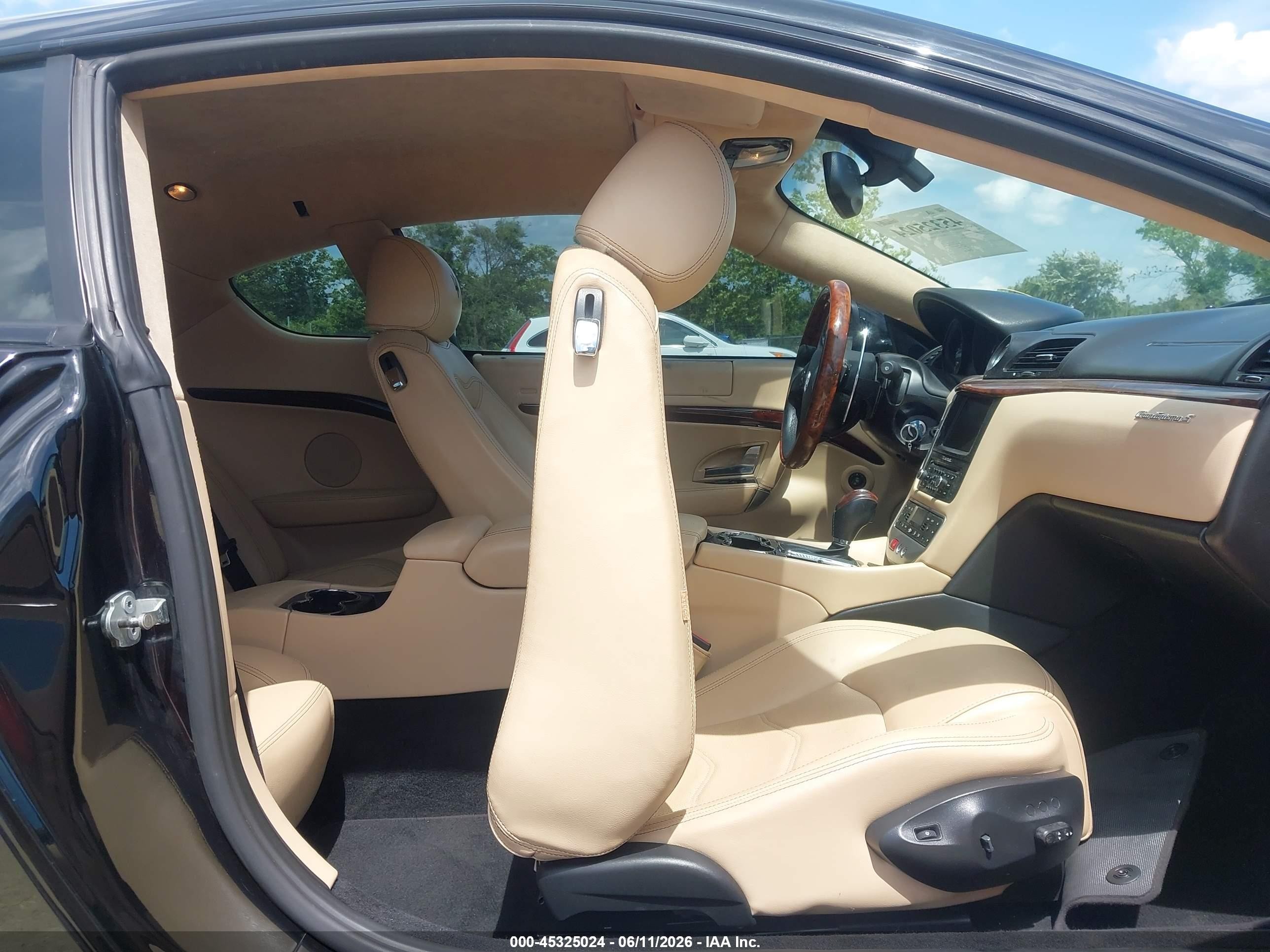 2012 Maserati Granturismo S Automatic Black vin: ZAM45KLA8C0062362