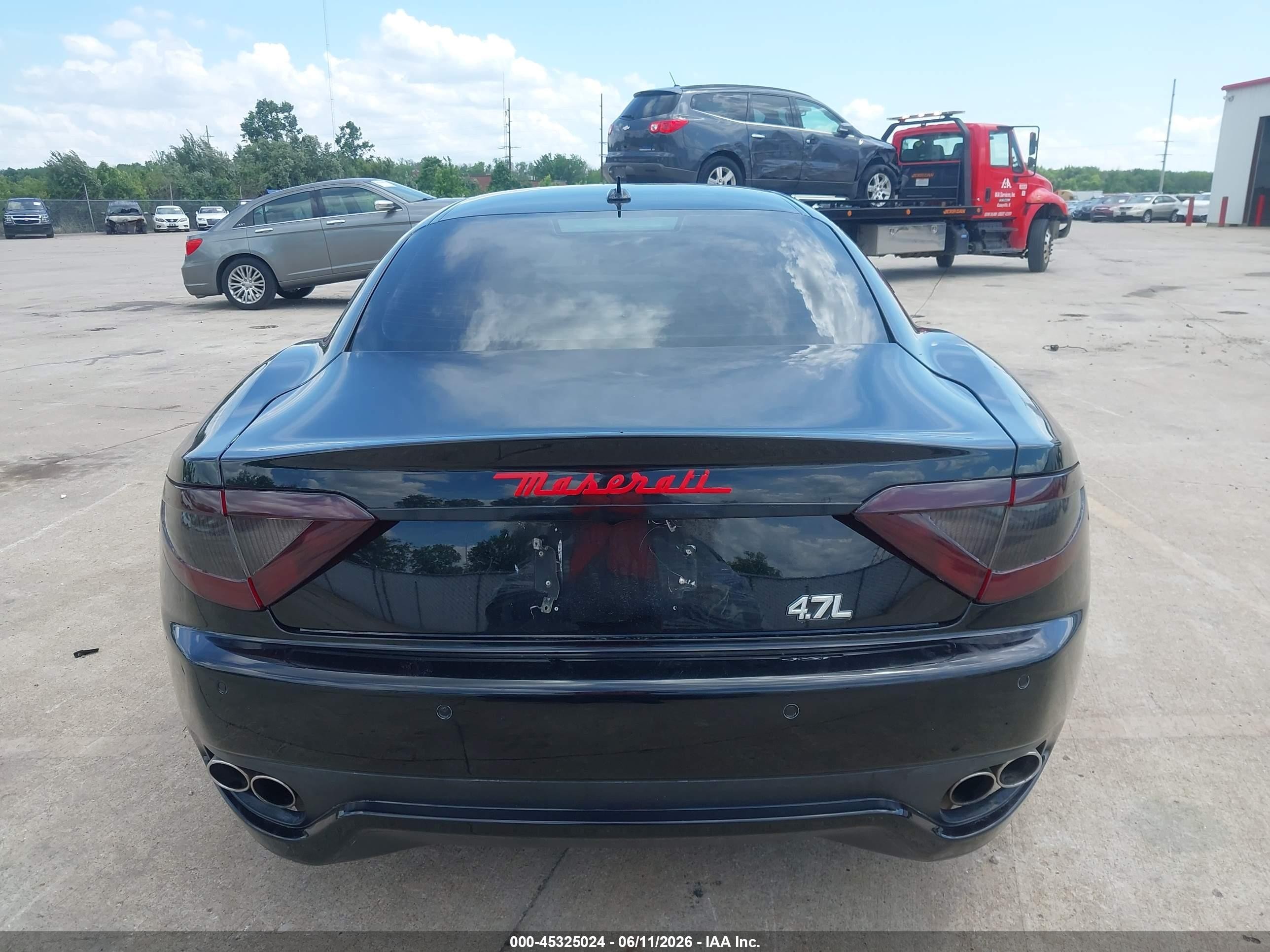 2012 Maserati Granturismo S Automatic Black vin: ZAM45KLA8C0062362