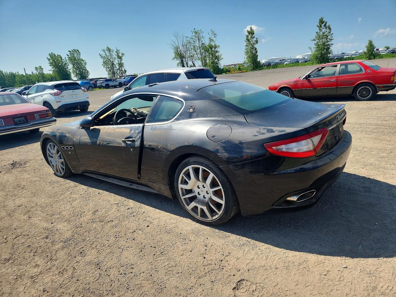 2010 Maserati Granturismo S Black vin: ZAM45KLAXA0053272