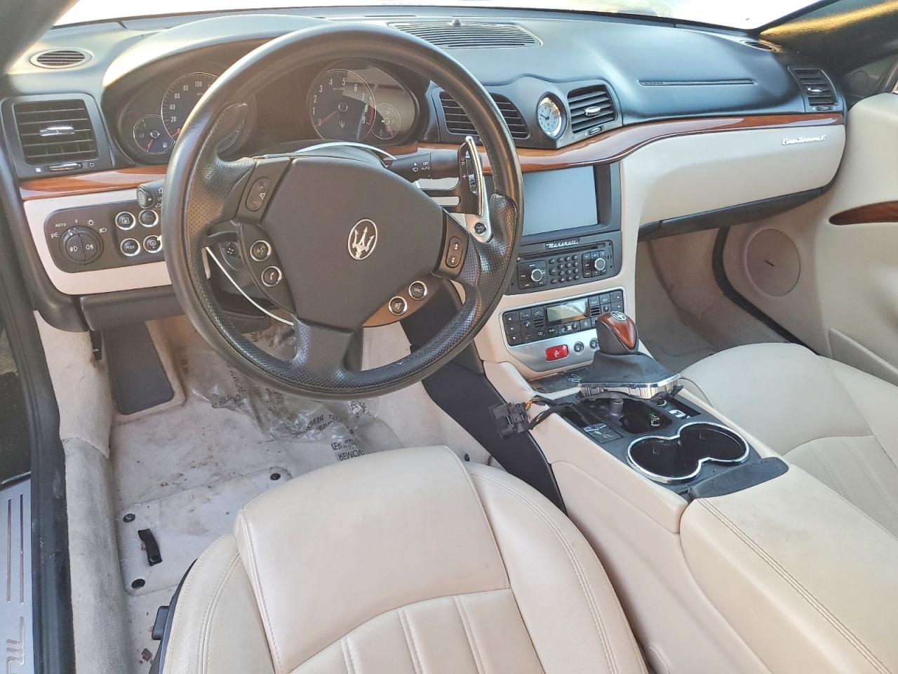 2011 Maserati Granturismo S Black vin: ZAM45KMA4B0056491