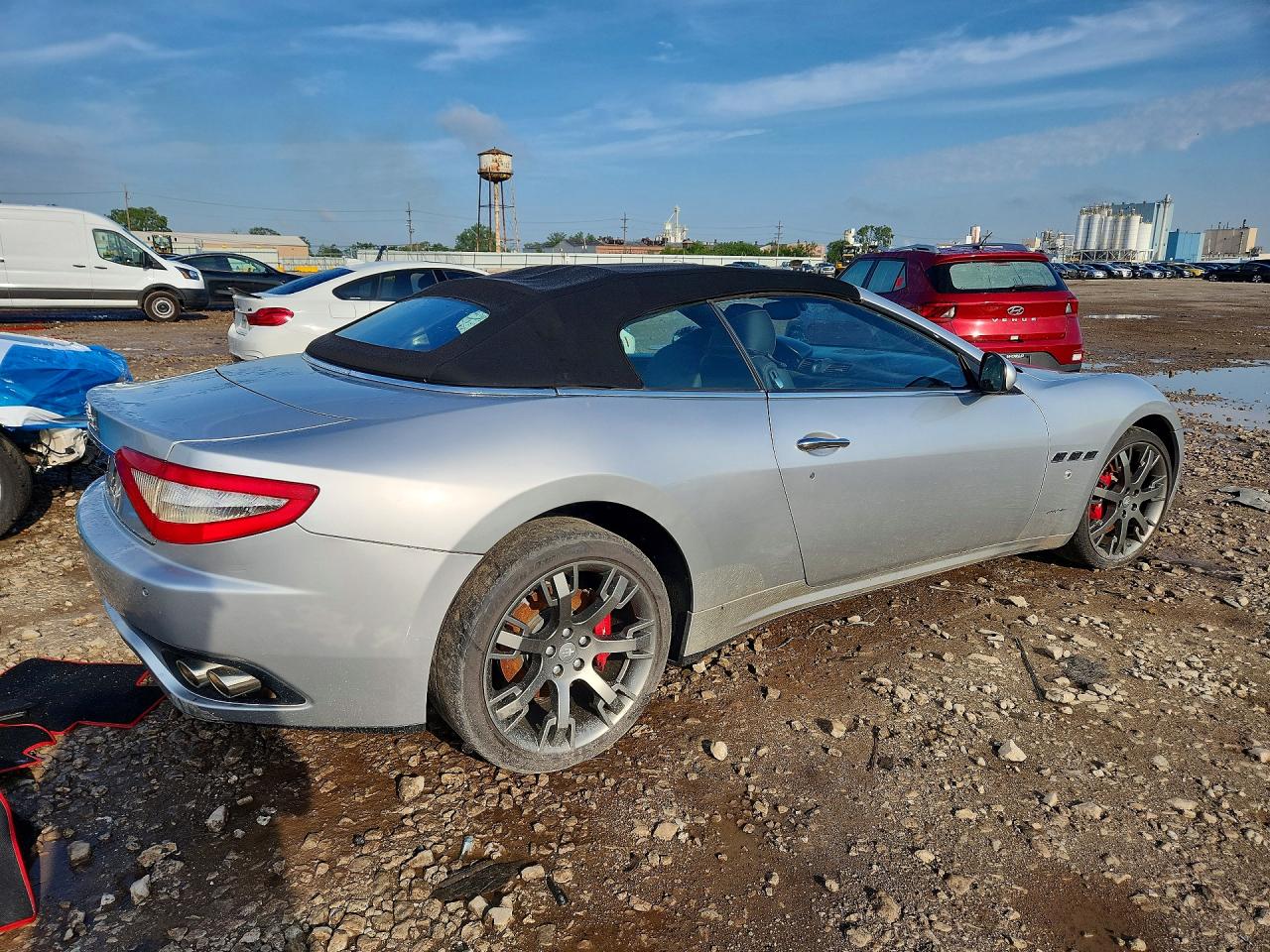 2011 Maserati Granturismo S Silver vin: ZAM45KMA4B0057057