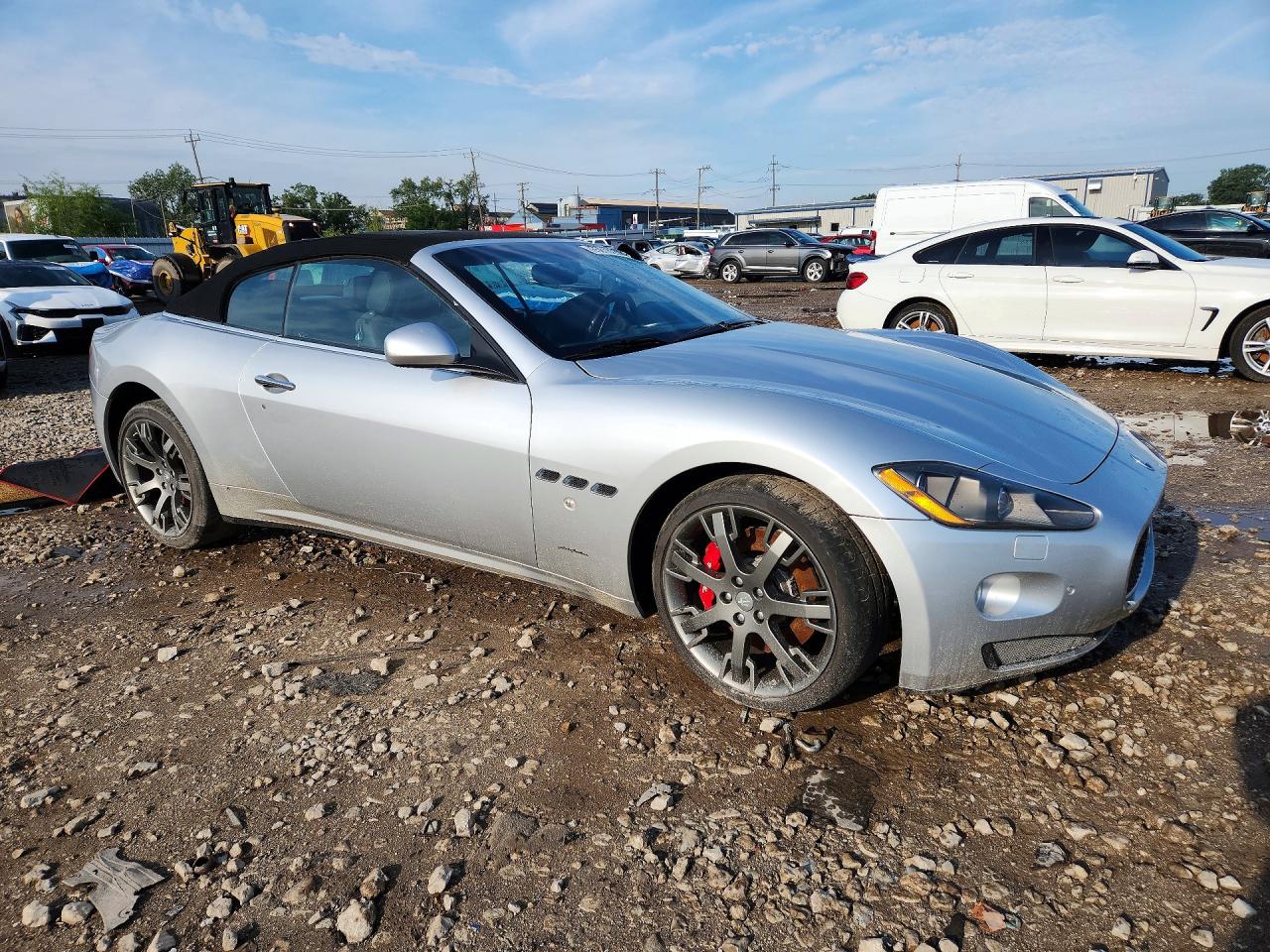 2011 Maserati Granturismo S Silver vin: ZAM45KMA4B0057057