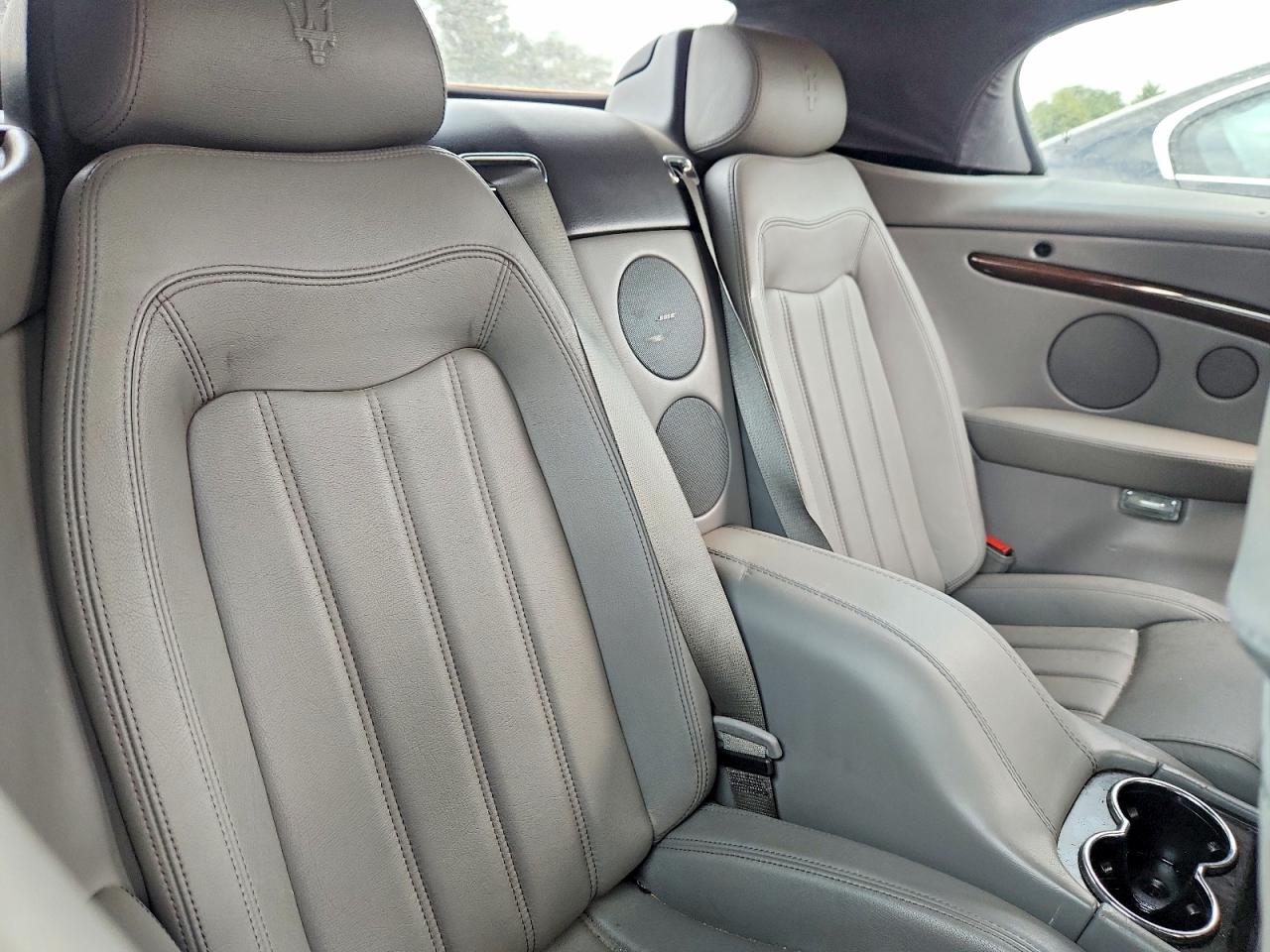 2010 Maserati Granturismo Silver vin: ZAM45KMA6A0052683