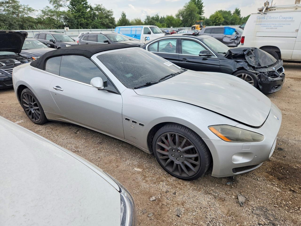 2010 Maserati Granturismo Silver vin: ZAM45KMA6A0052683