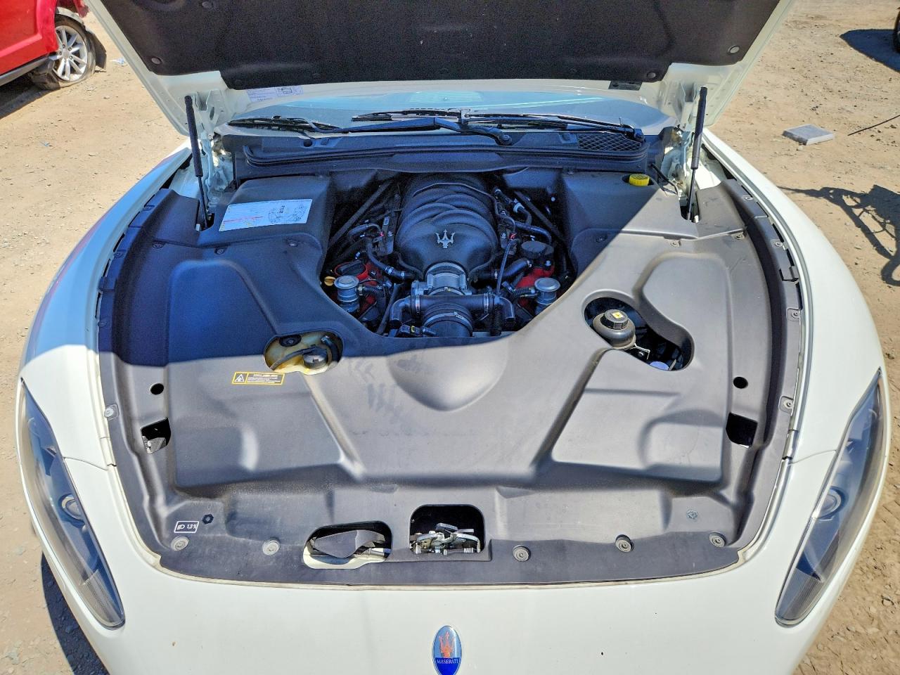 2010 Maserati Granturismo White vin: ZAM45KMA8A0052250