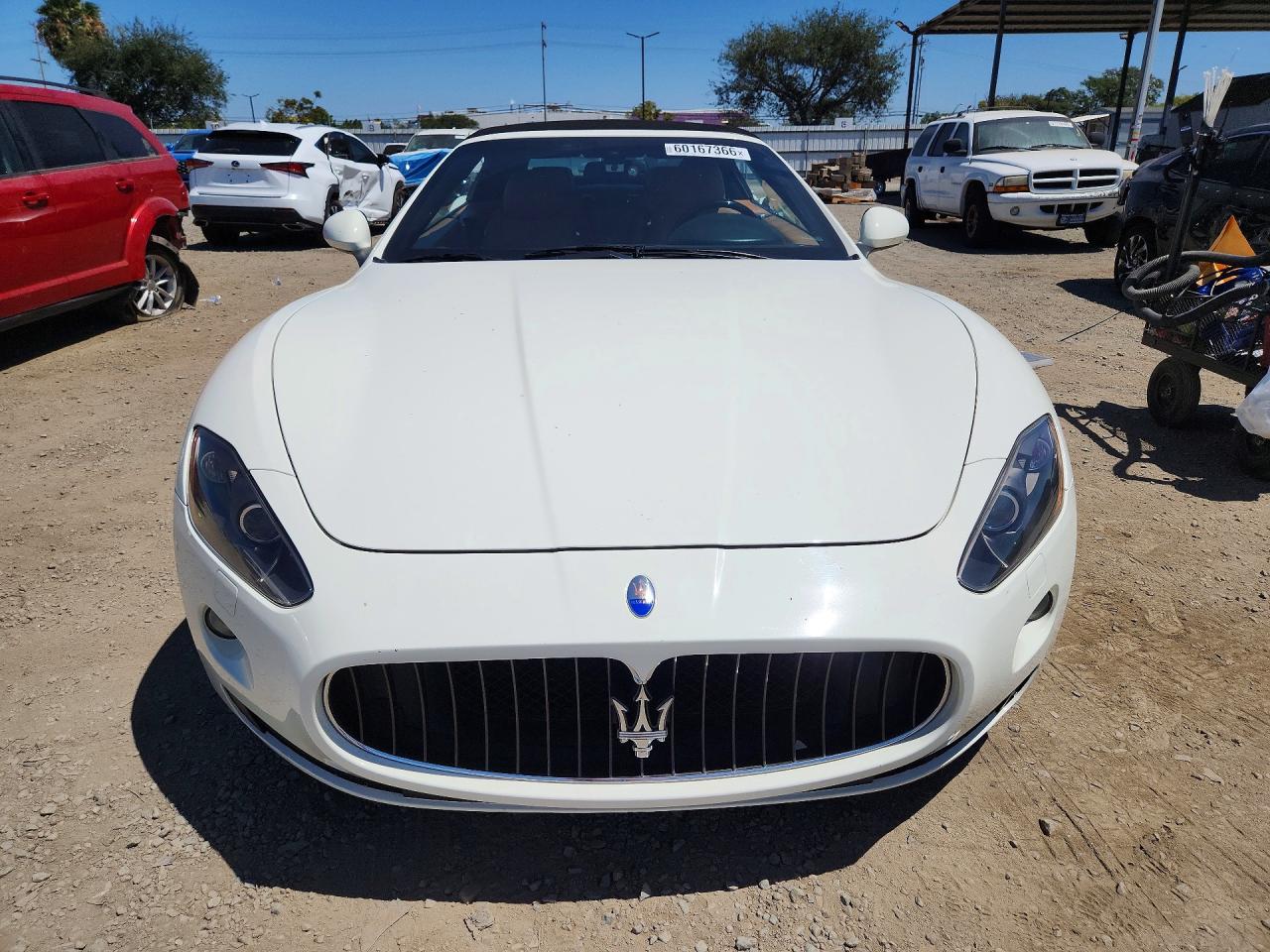 2010 Maserati Granturismo White vin: ZAM45KMA8A0052250