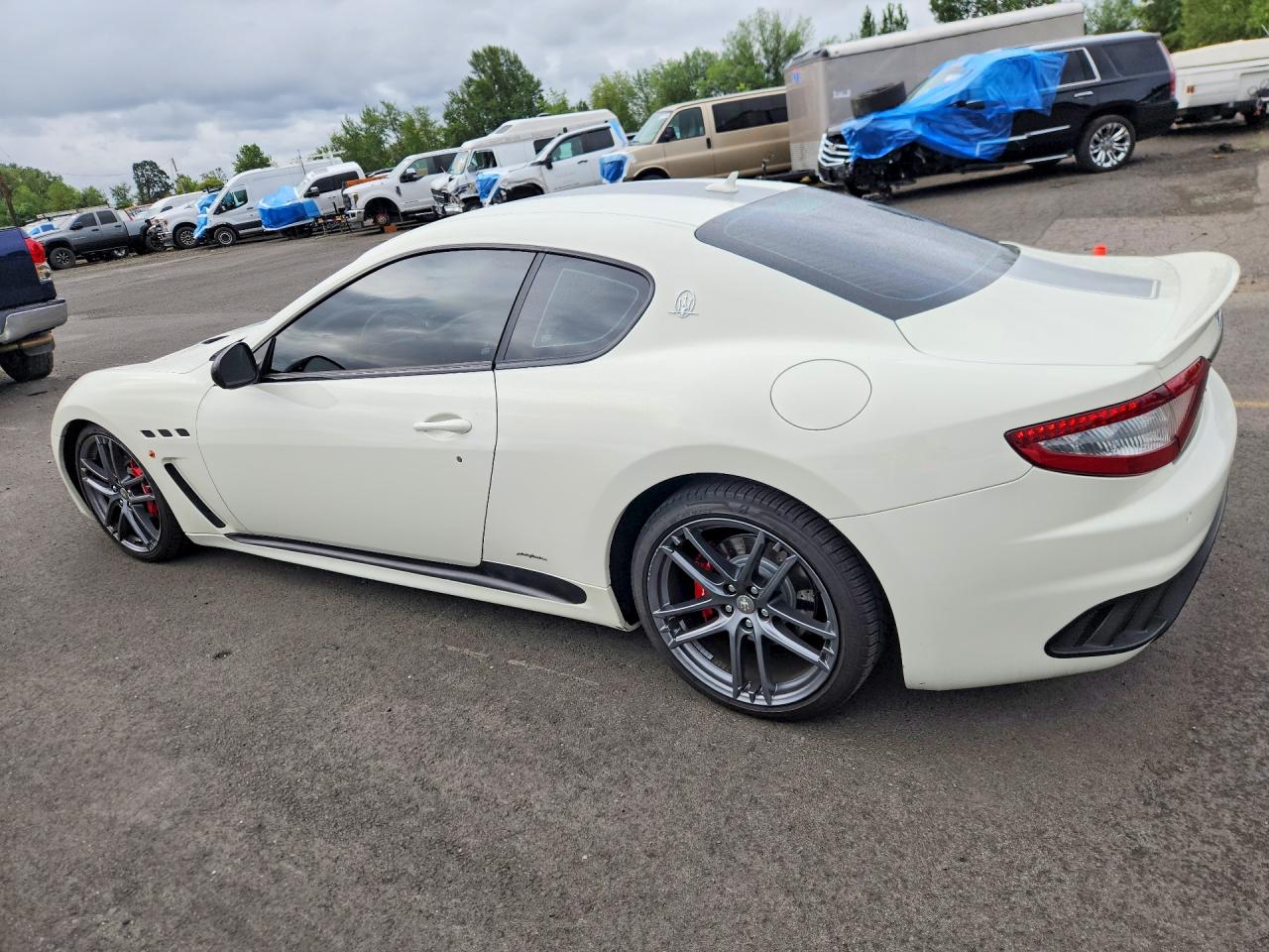 2012 Maserati Granturismo S White vin: ZAM45MLA9C0065184
