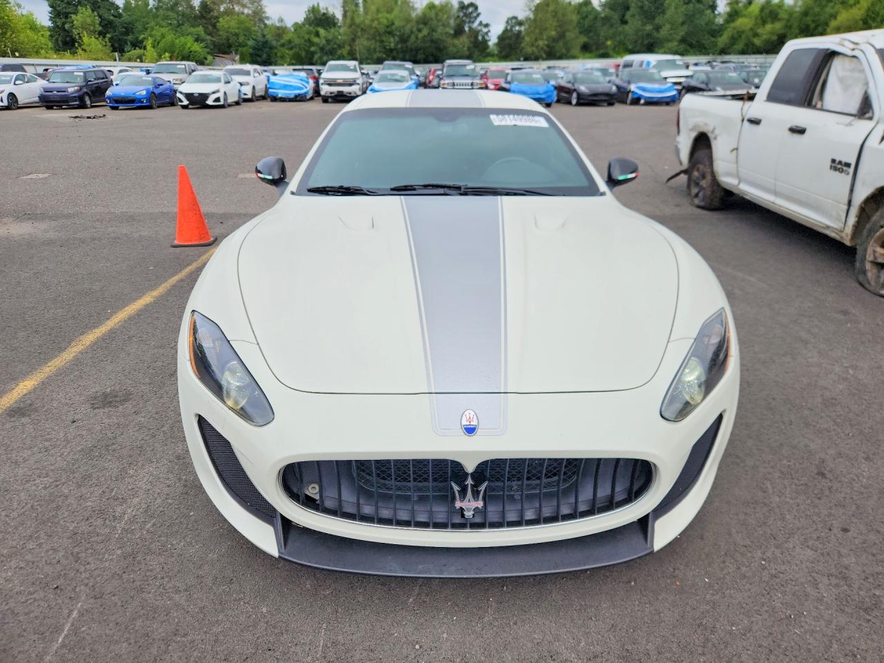 2012 Maserati Granturismo S White vin: ZAM45MLA9C0065184