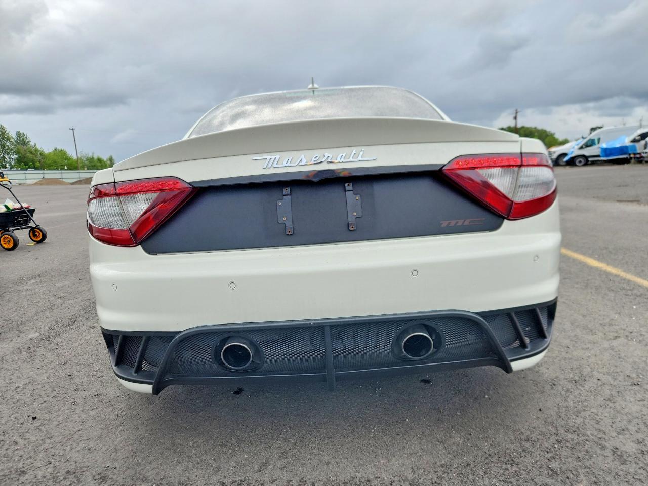 2012 Maserati Granturismo S White vin: ZAM45MLA9C0065184