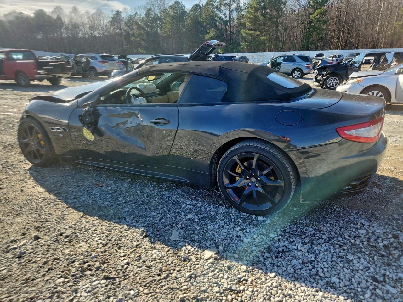 2012 Maserati Granturismo S Black vin: ZAM45MMA0C0061300