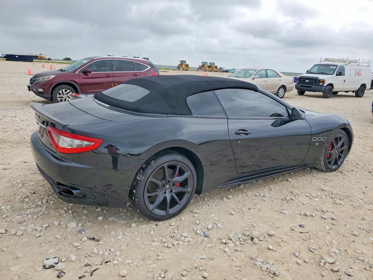 2012 Maserati Granturismo S Black vin: ZAM45MMAXC0060882