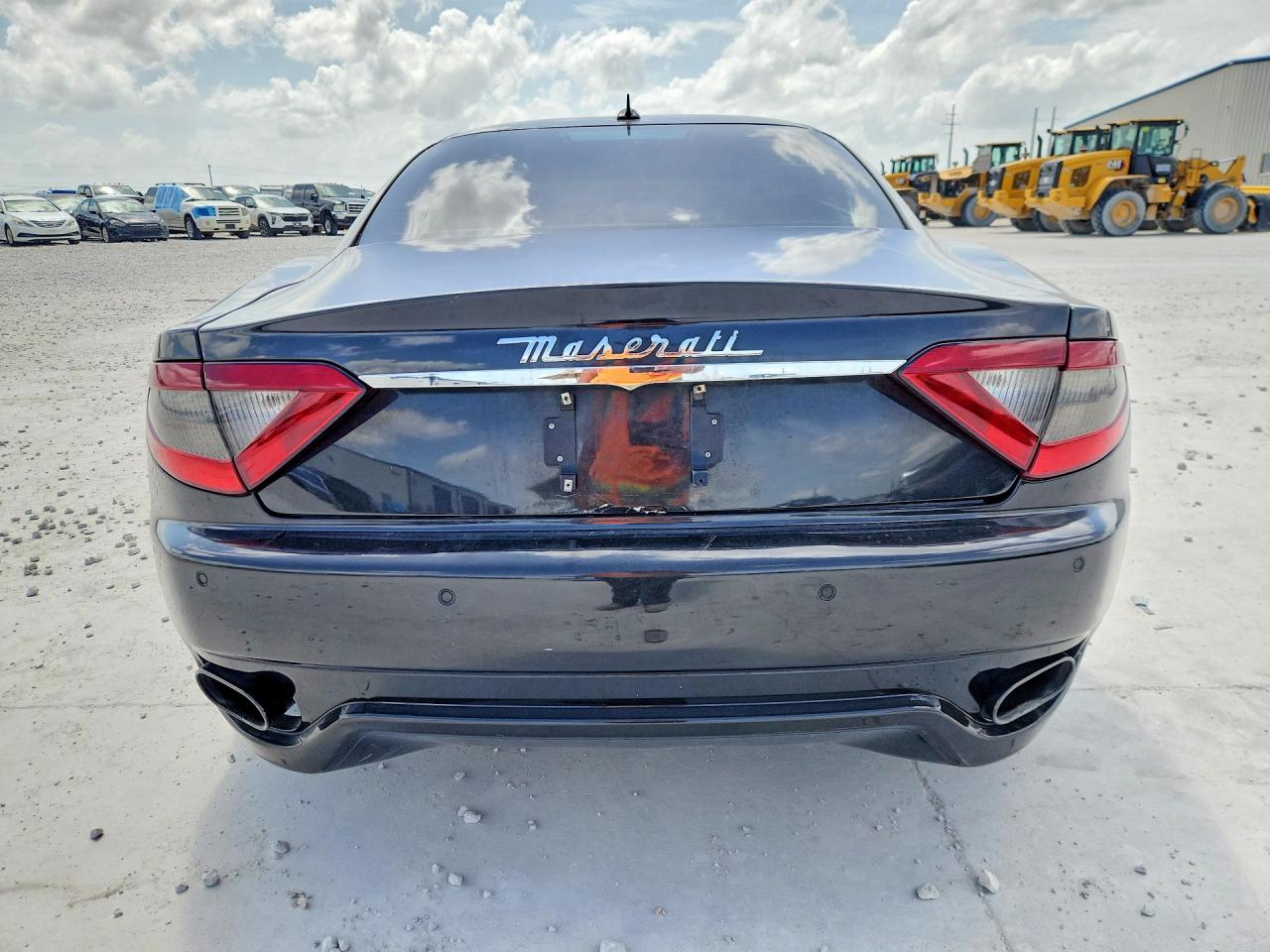 2014 Maserati Granturismo S Black vin: ZAM45VLA1E0079444