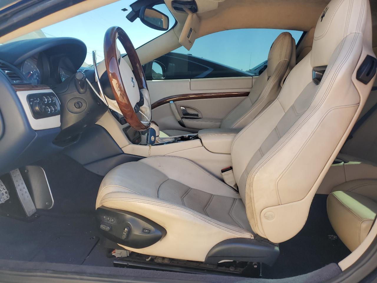2013 Maserati Granturismo S Green vin: ZAM45VLA4D0066945