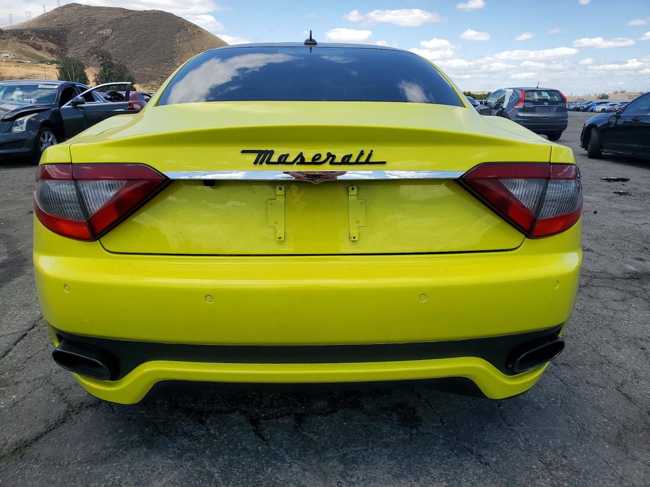 2013 Maserati Granturismo S Green vin: ZAM45VLA8D0069105