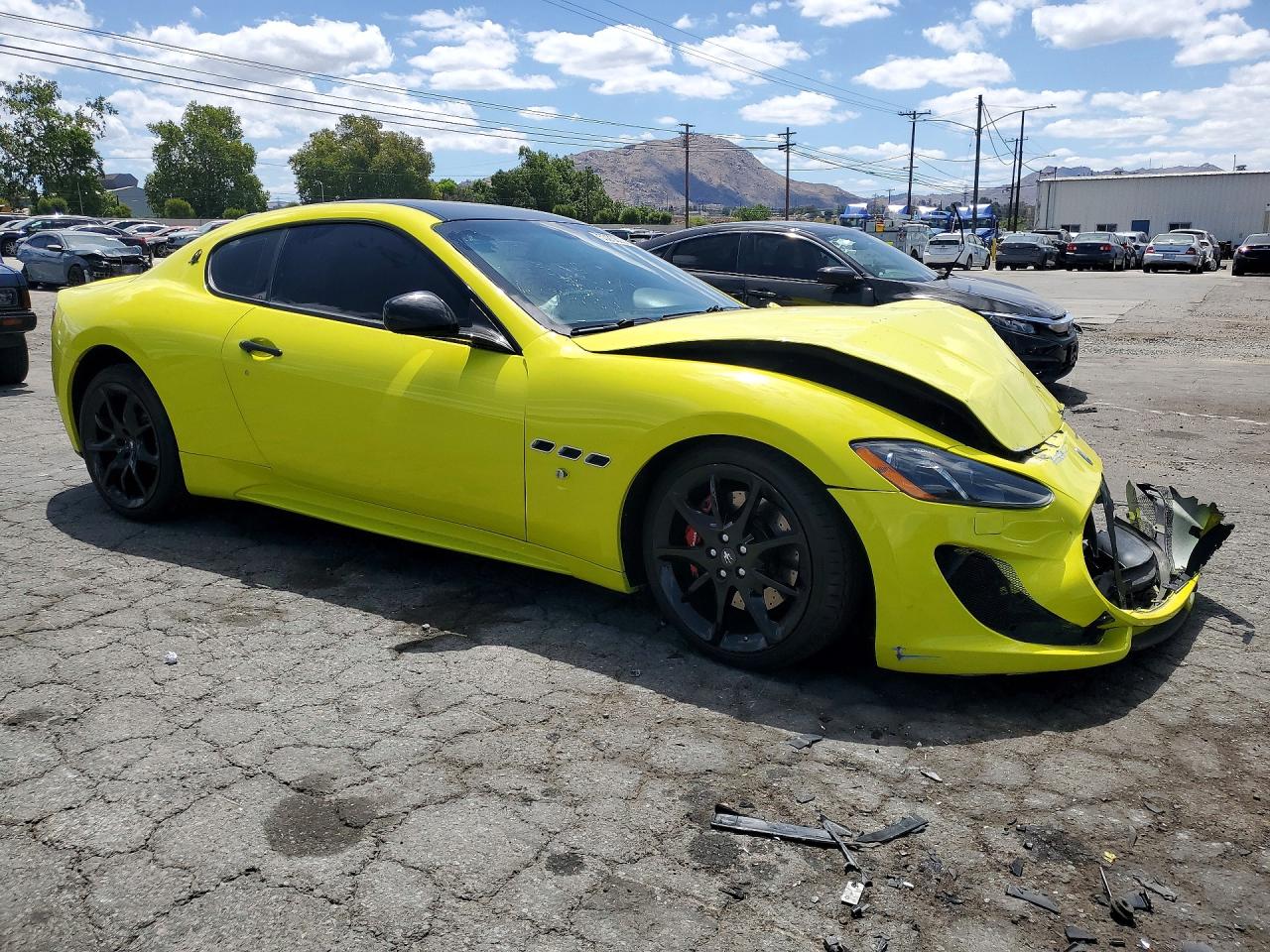 2013 Maserati Granturismo S Green vin: ZAM45VLA8D0069105