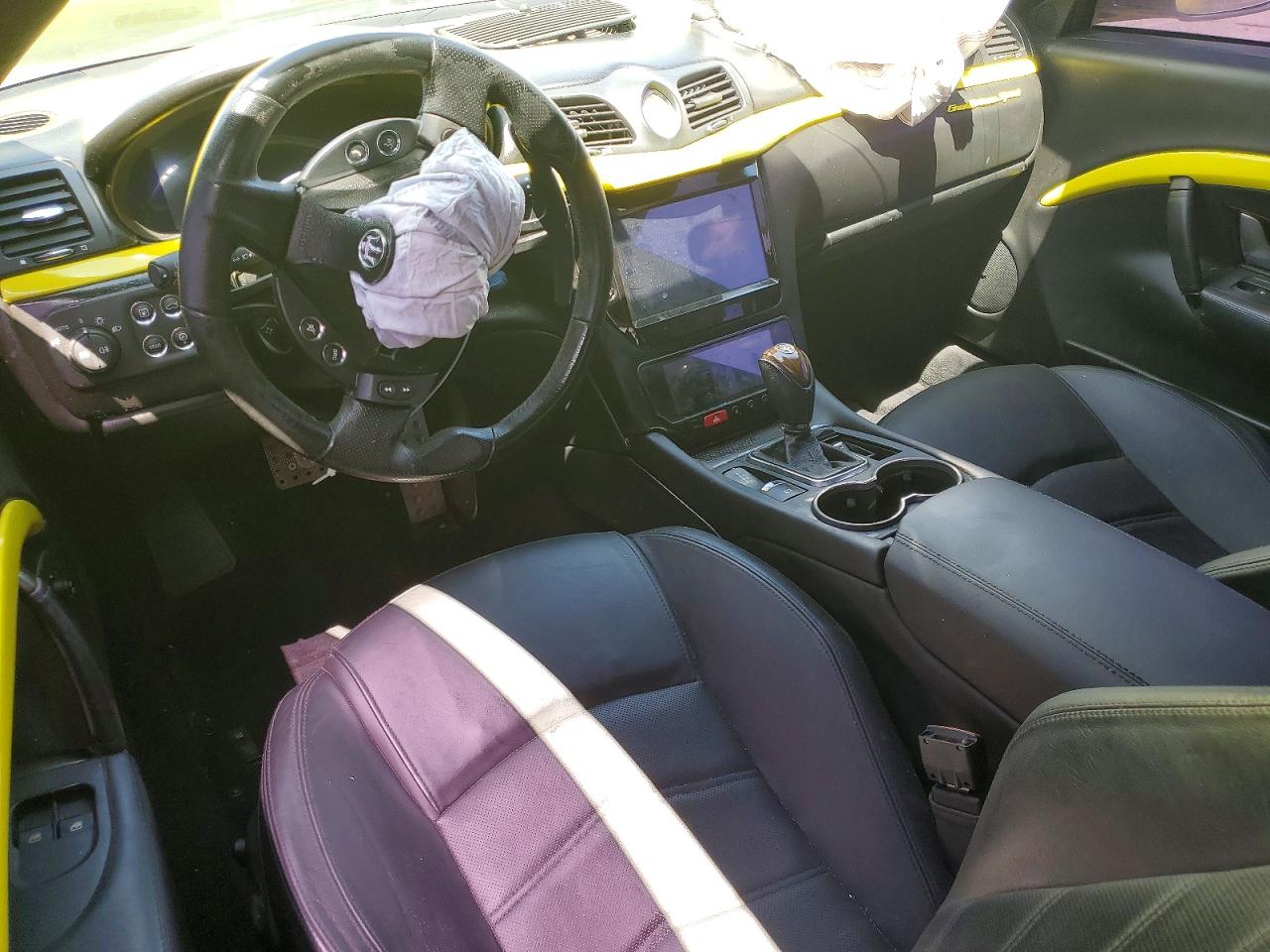 2013 Maserati Granturismo S Green vin: ZAM45VLA8D0069105