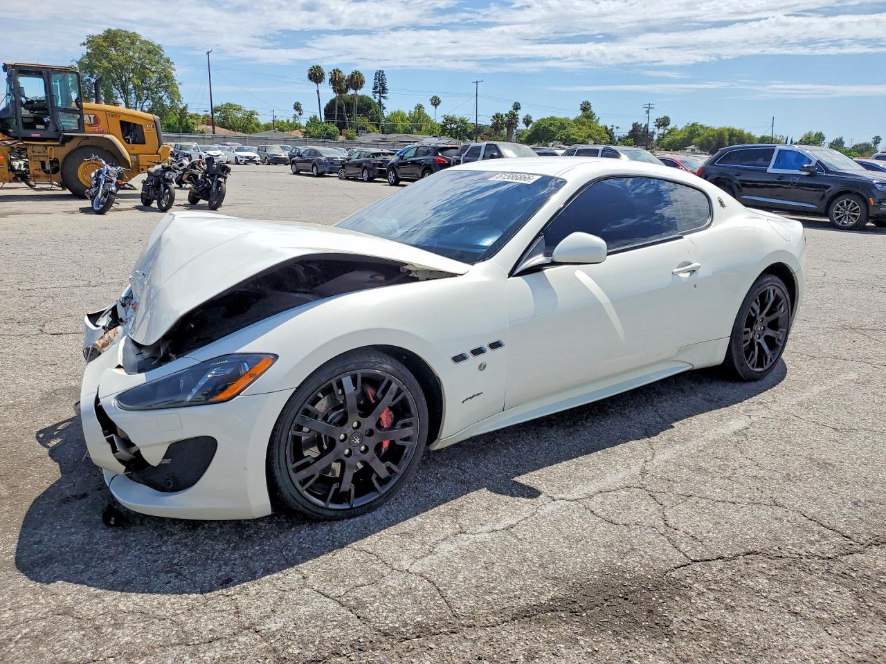 2013 Maserati Granturismo S/sport/mc White vin: ZAM45VLA9D0069159