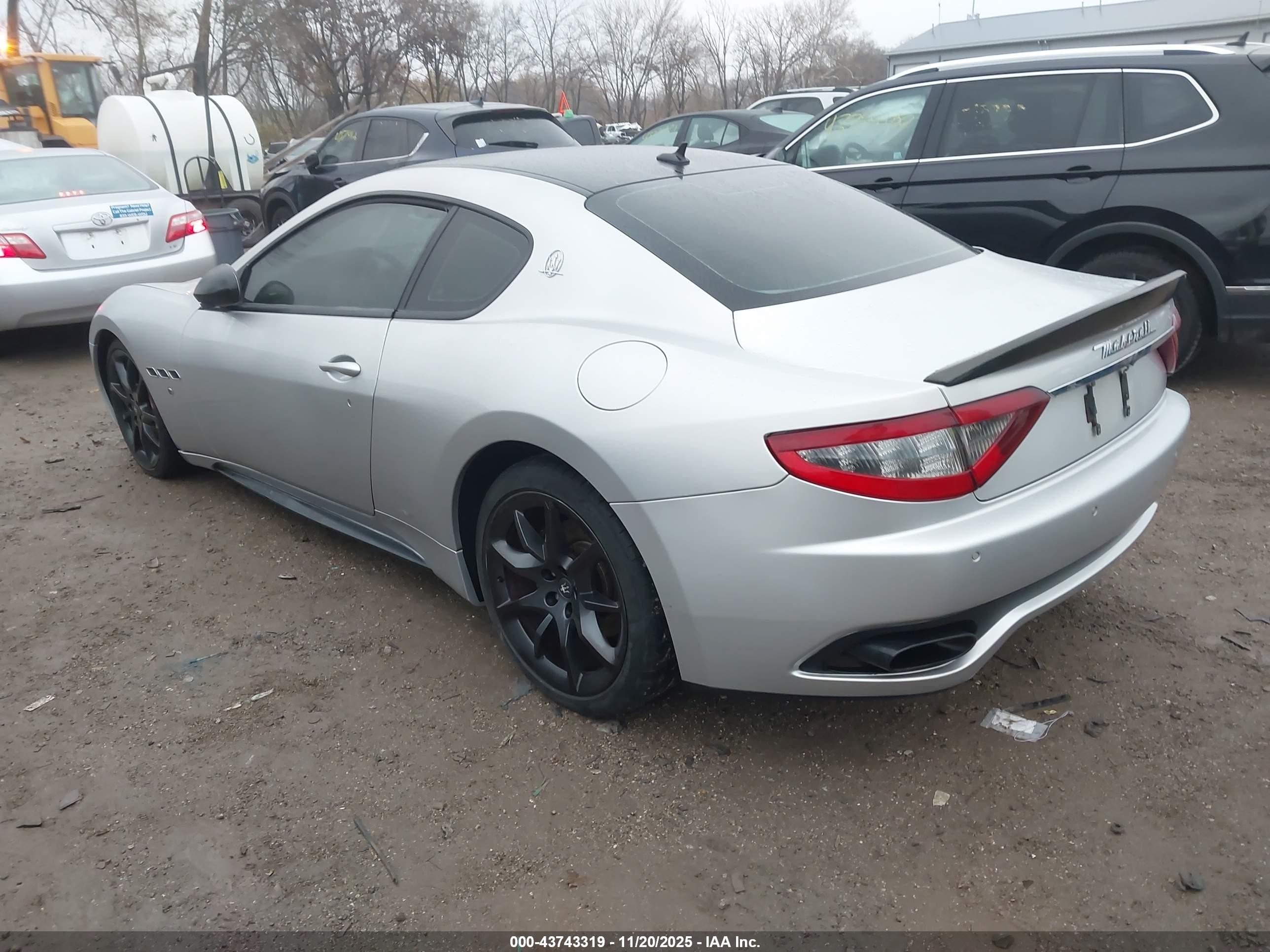 2013 Maserati Granturismo Mc/sport Silver vin: ZAM45VLAXD0067176