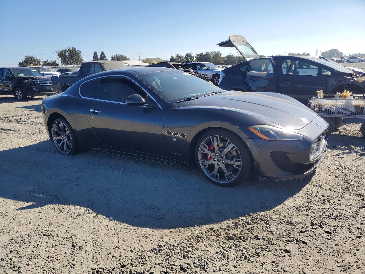 2013 Maserati Granturismo S Black vin: ZAM45VLAXD0068618